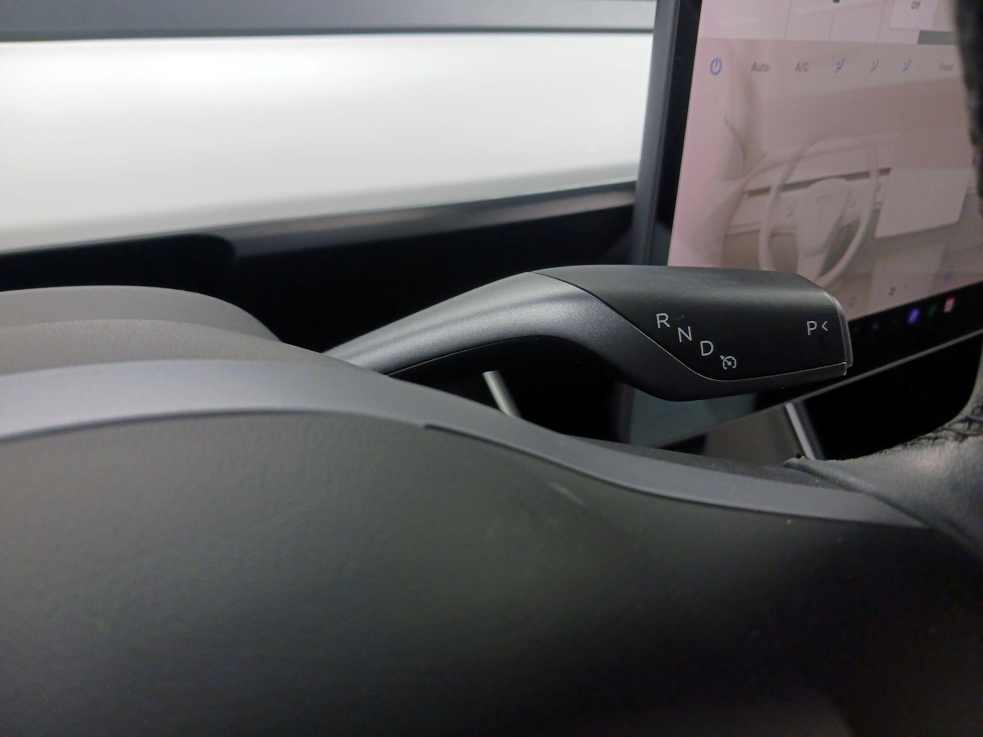 Thumbnail: 2019 Tesla Model 3 - 15