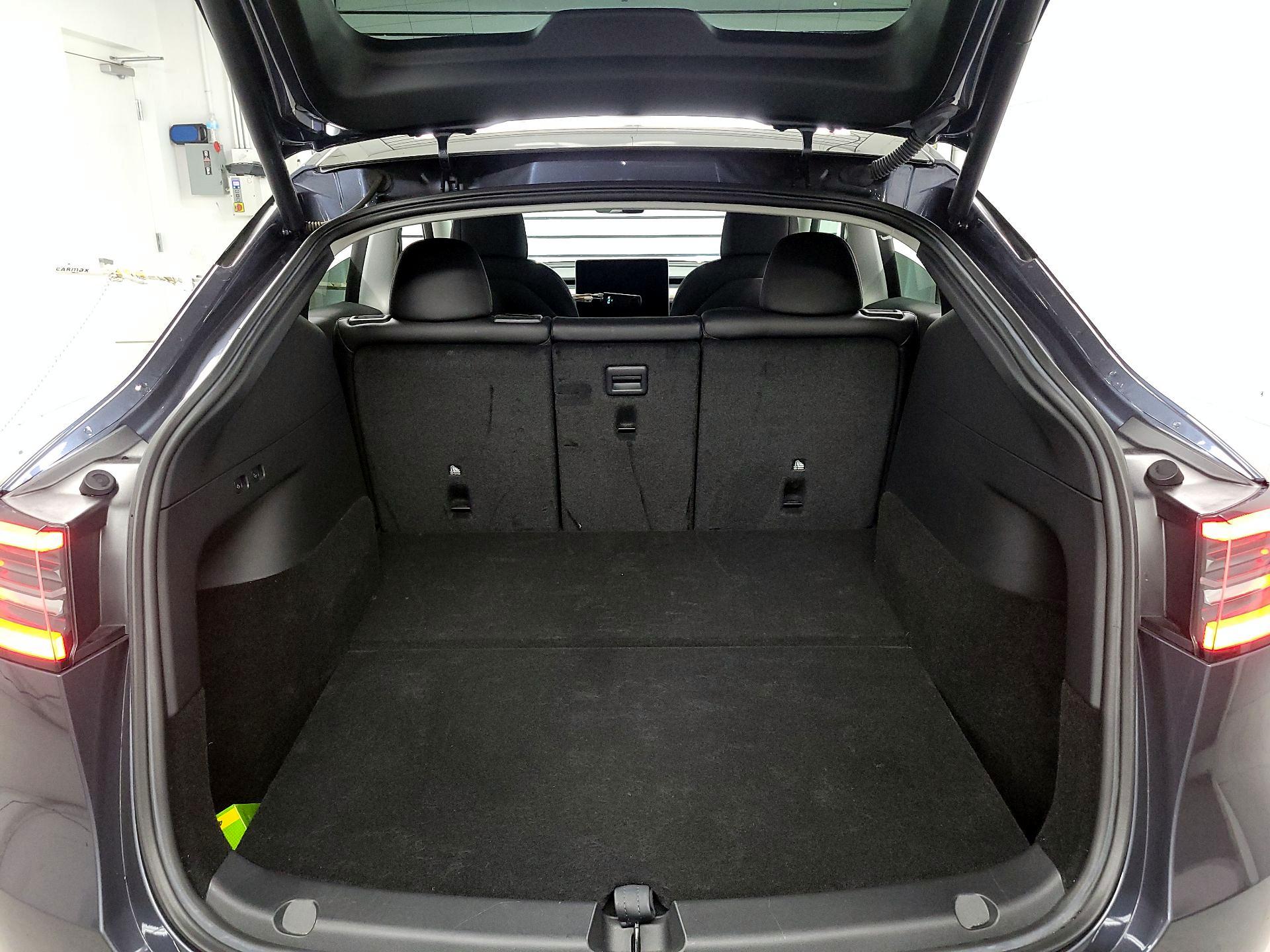 Thumbnail: 2022 Tesla Model Y - 16