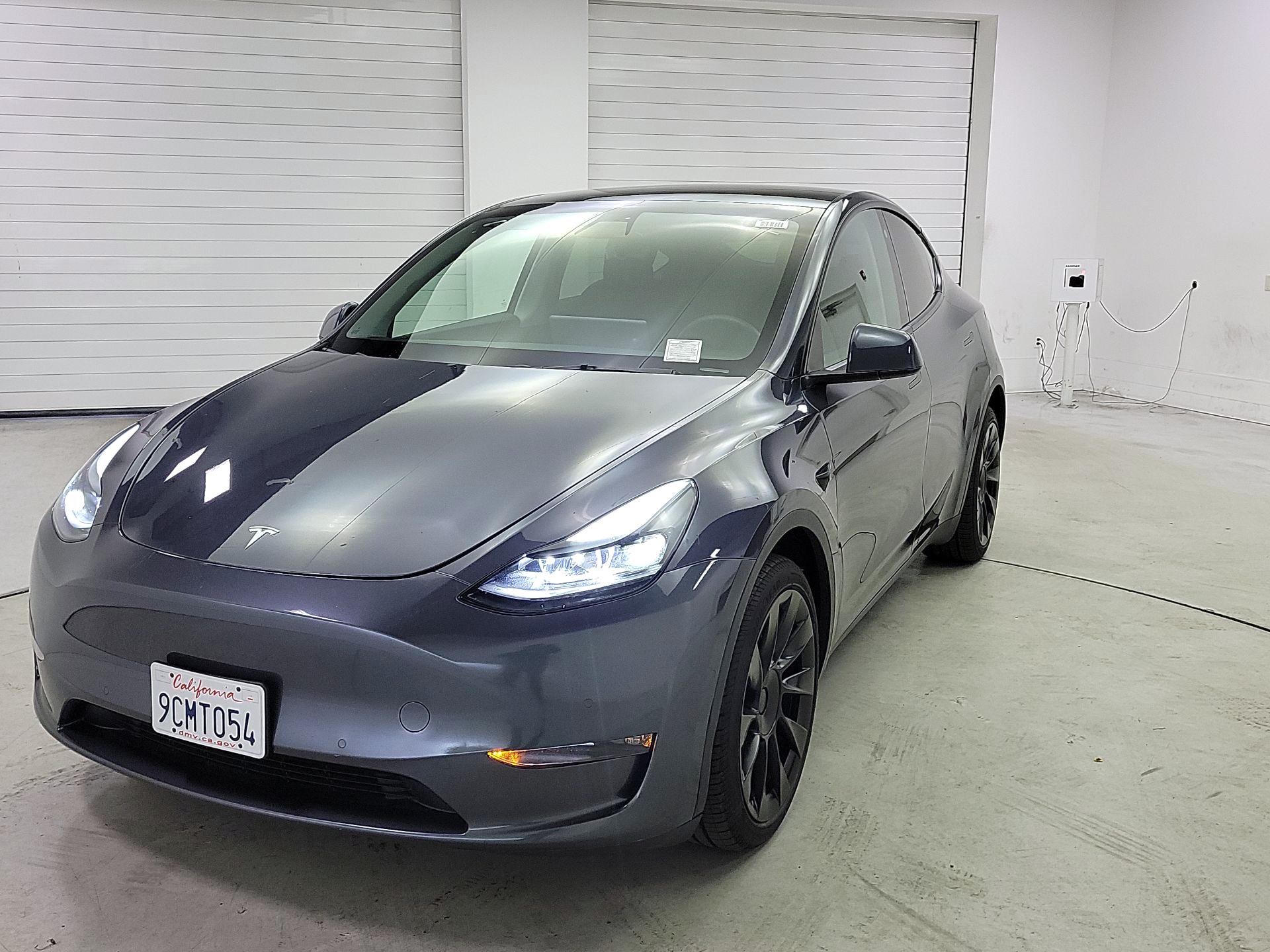 Thumbnail: 2022 Tesla Model Y - 3