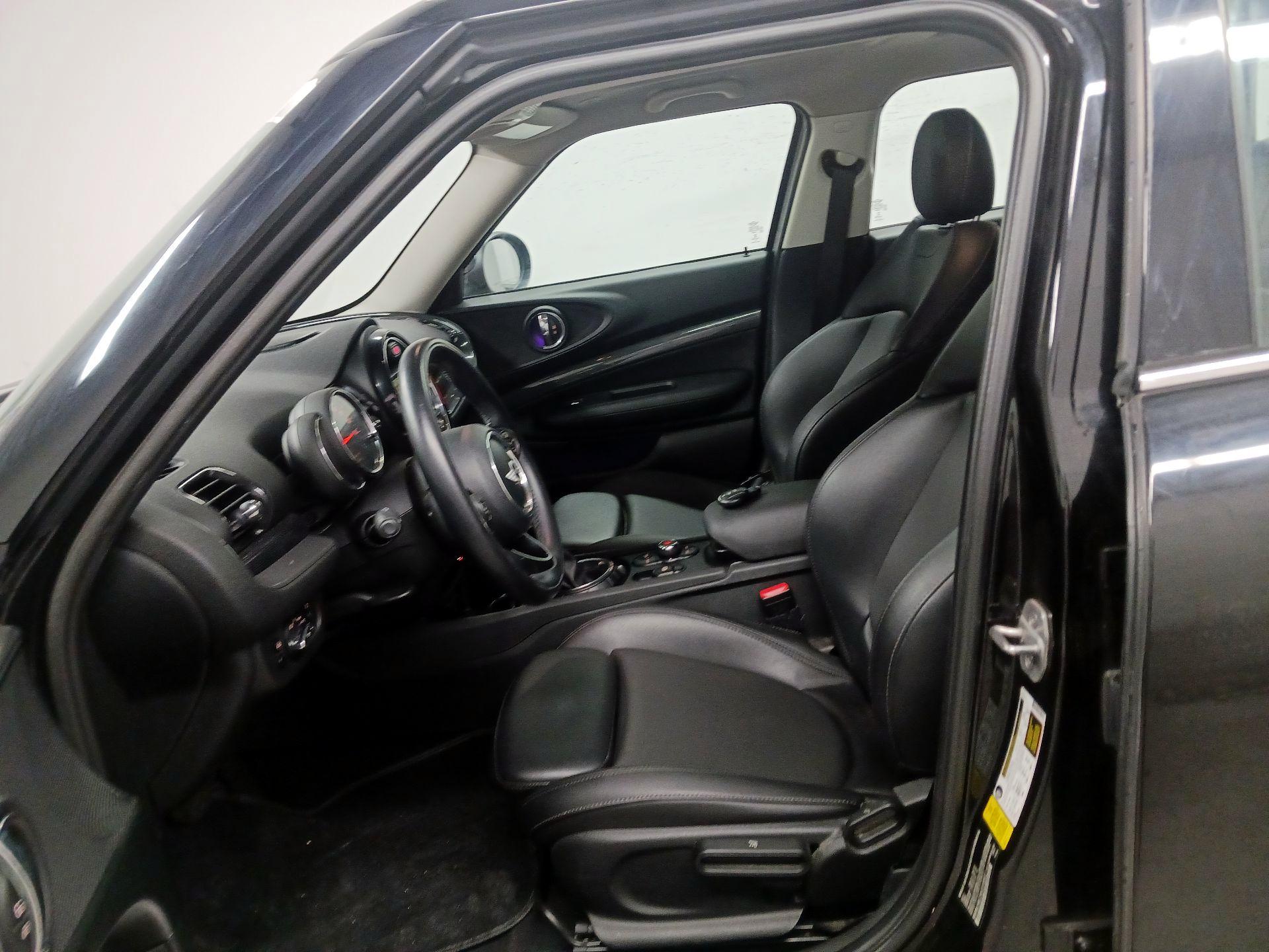 Thumbnail: 2017 MINI Cooper Clubman - 11