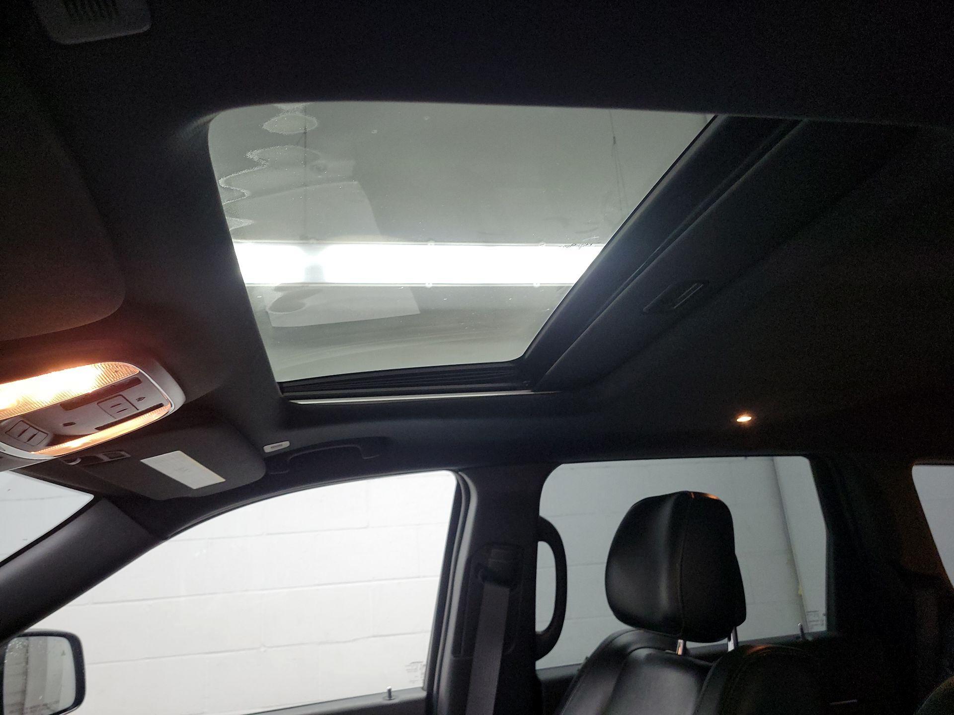 Thumbnail: 2020 Jeep Grand Cherokee - 18