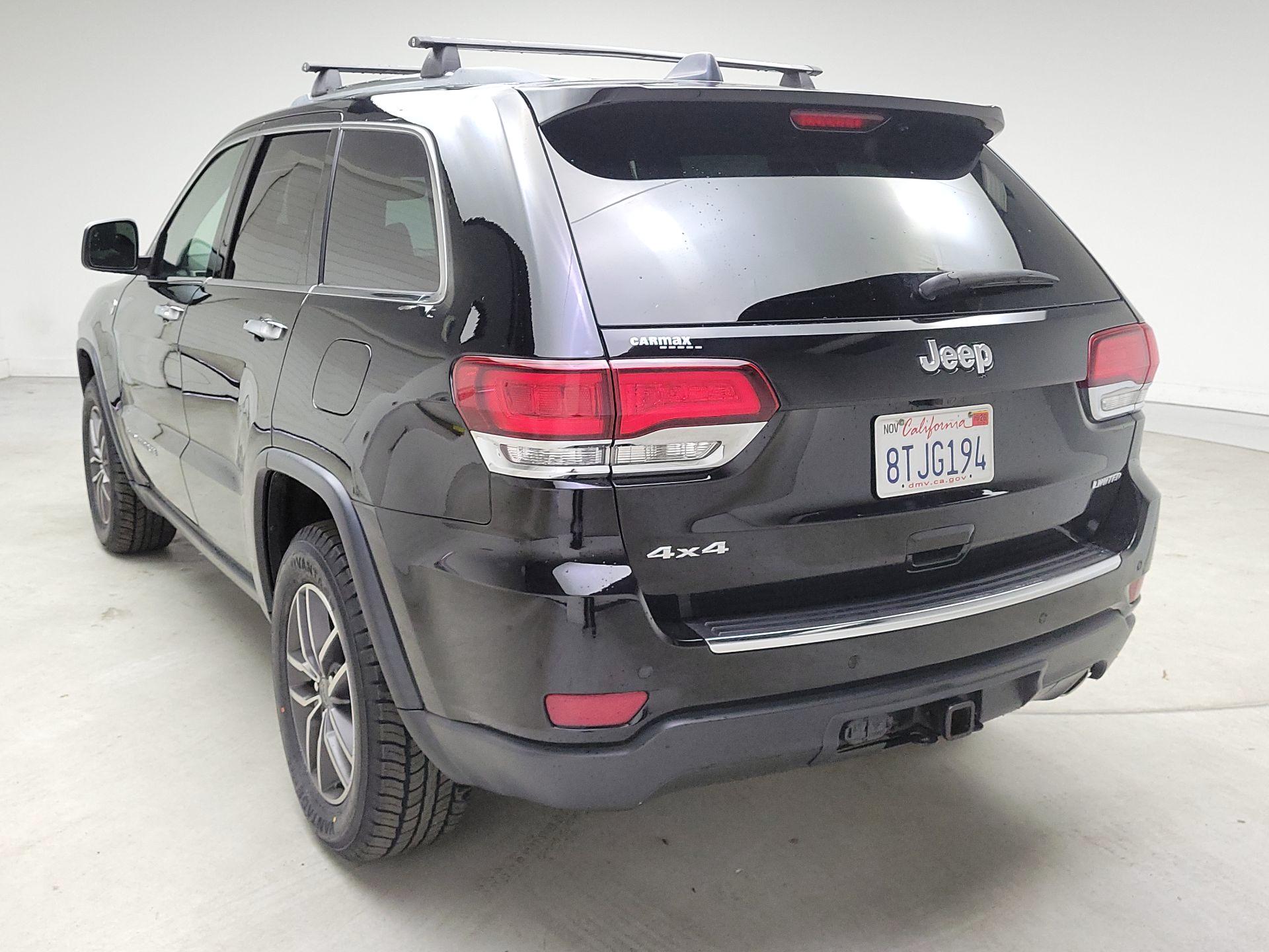 Thumbnail: 2020 Jeep Grand Cherokee - 7