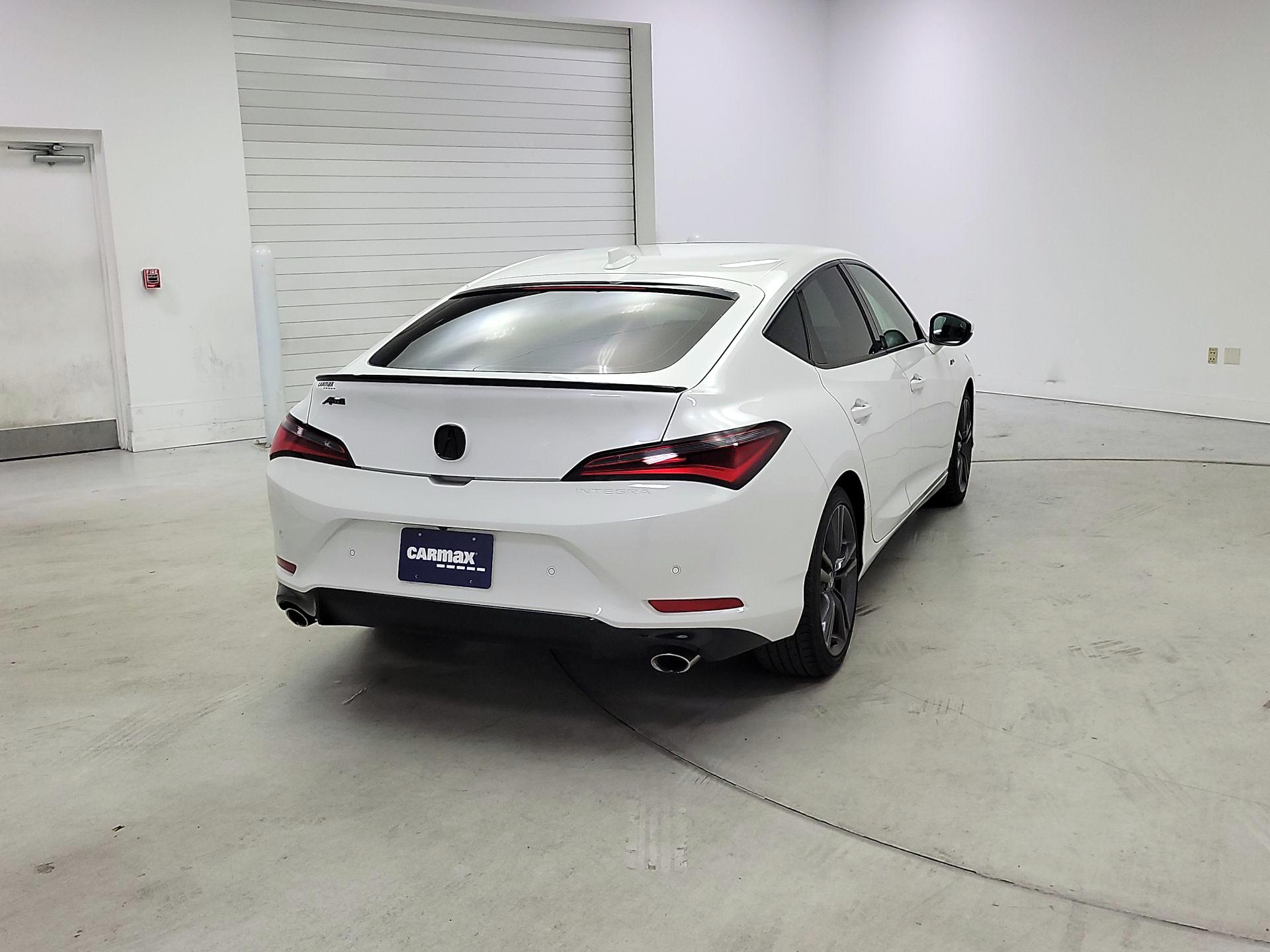 Thumbnail: 2023 Acura Integra - 5