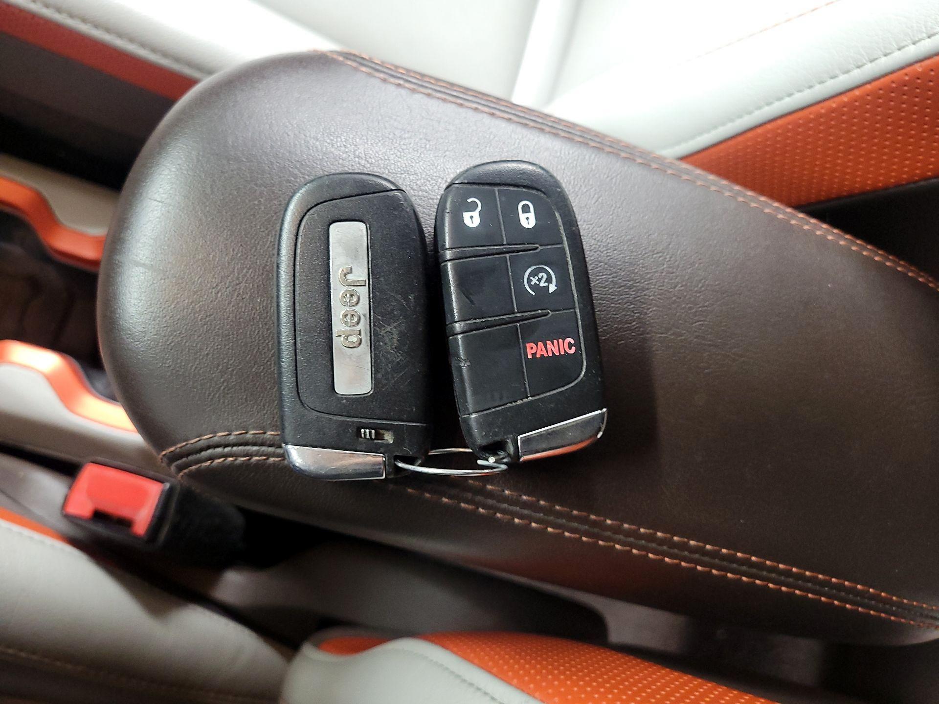 Thumbnail: 2016 Jeep Renegade - 20