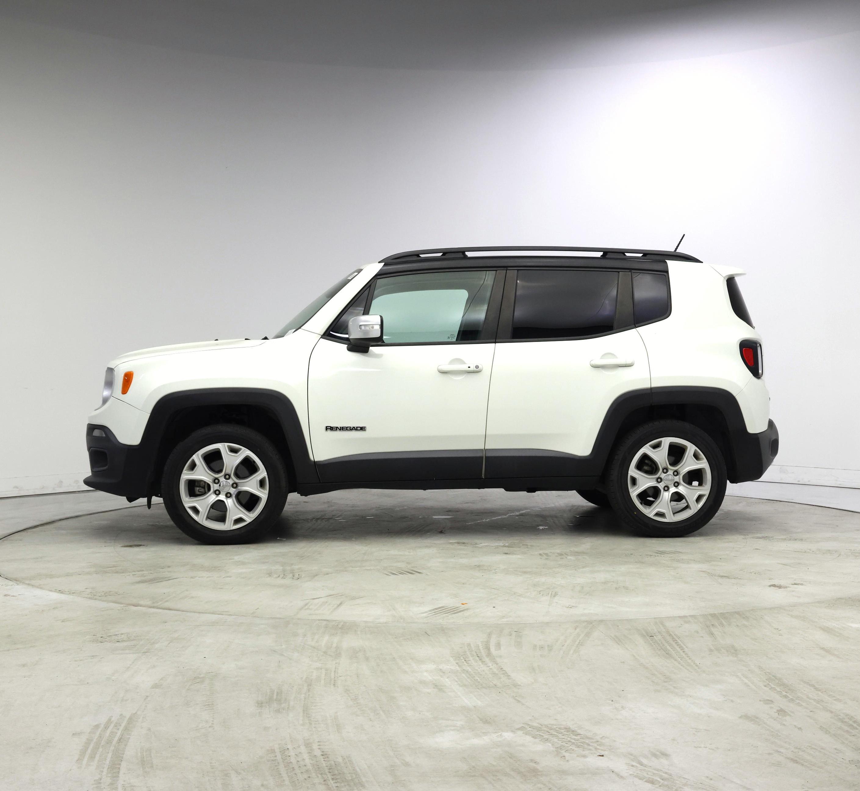 Thumbnail: 2016 Jeep Renegade - 3