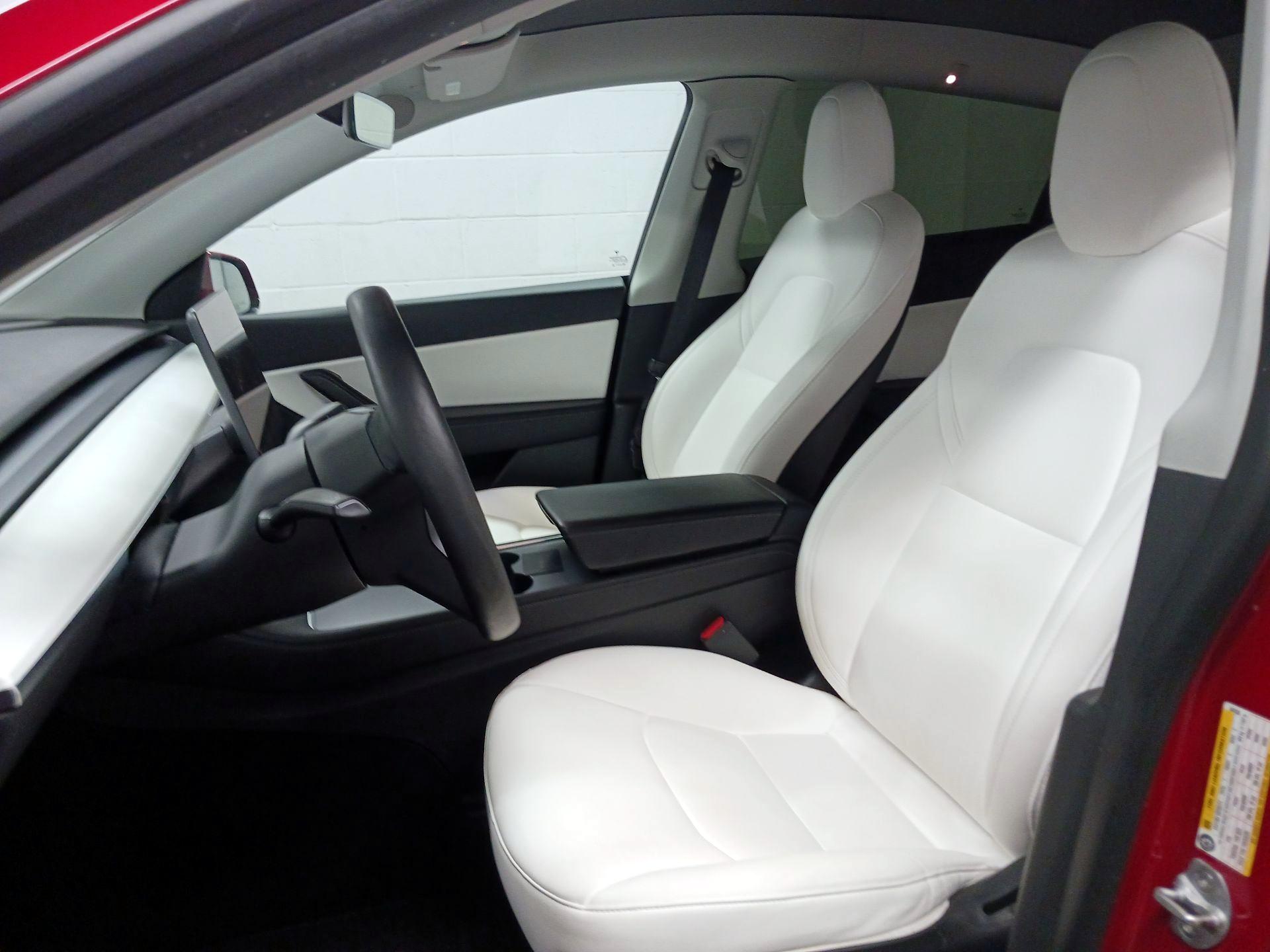 Thumbnail: 2022 Tesla Model Y - 9