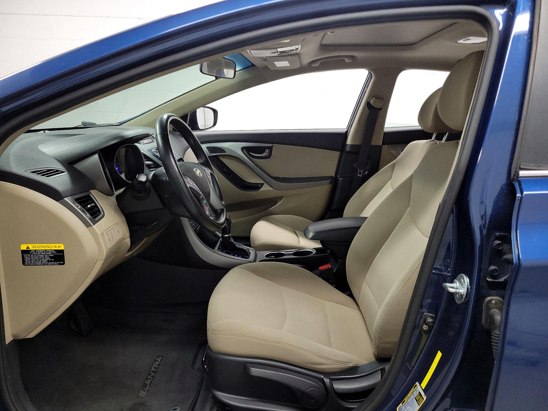 Thumbnail: 2016 Hyundai Elantra - 9