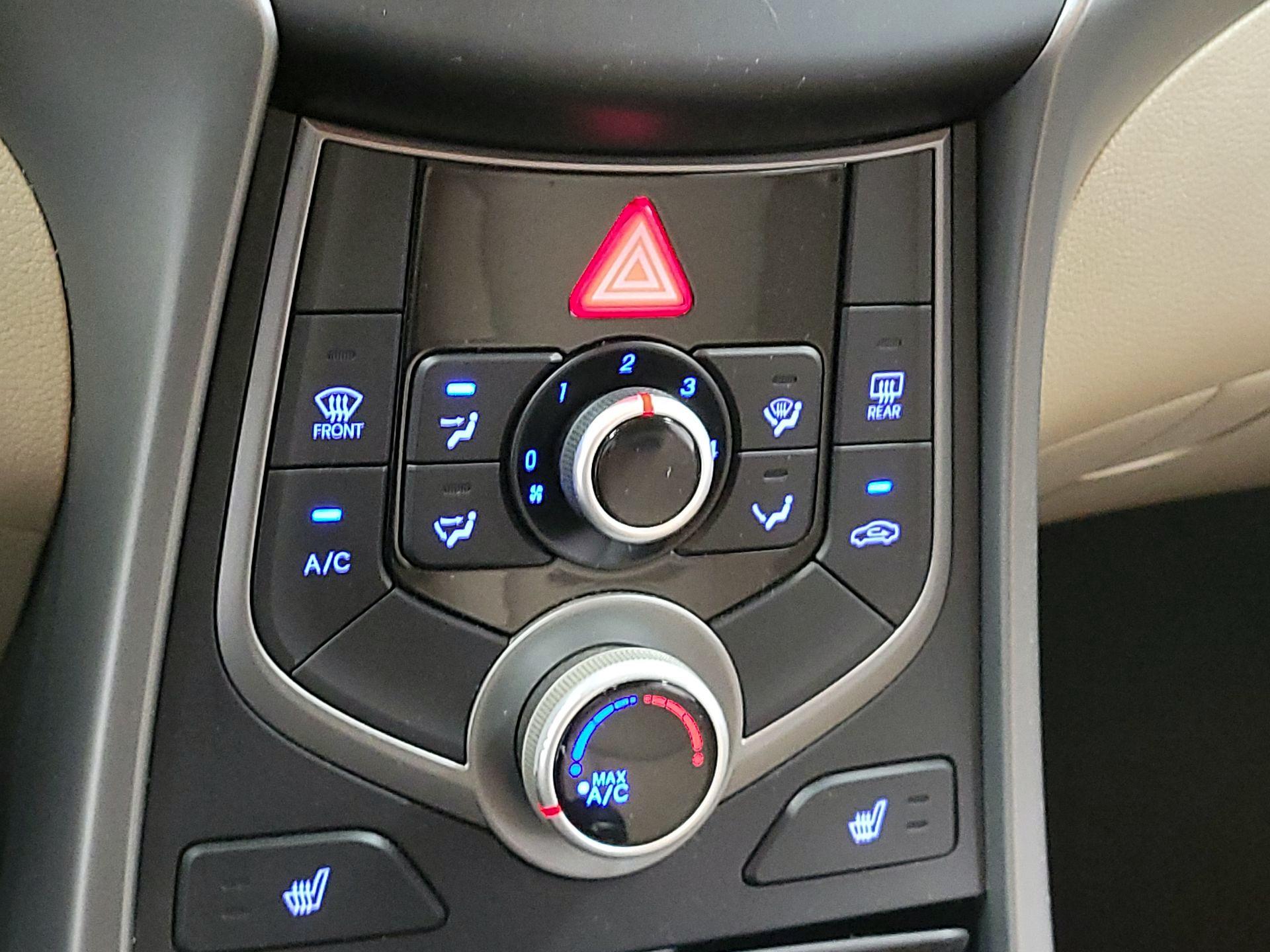 Thumbnail: 2016 Hyundai Elantra - 13