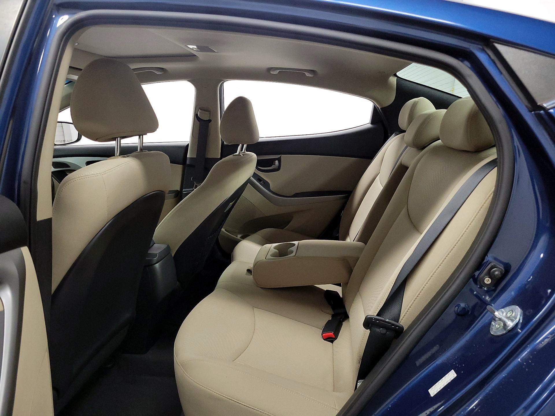 Thumbnail: 2016 Hyundai Elantra - 15