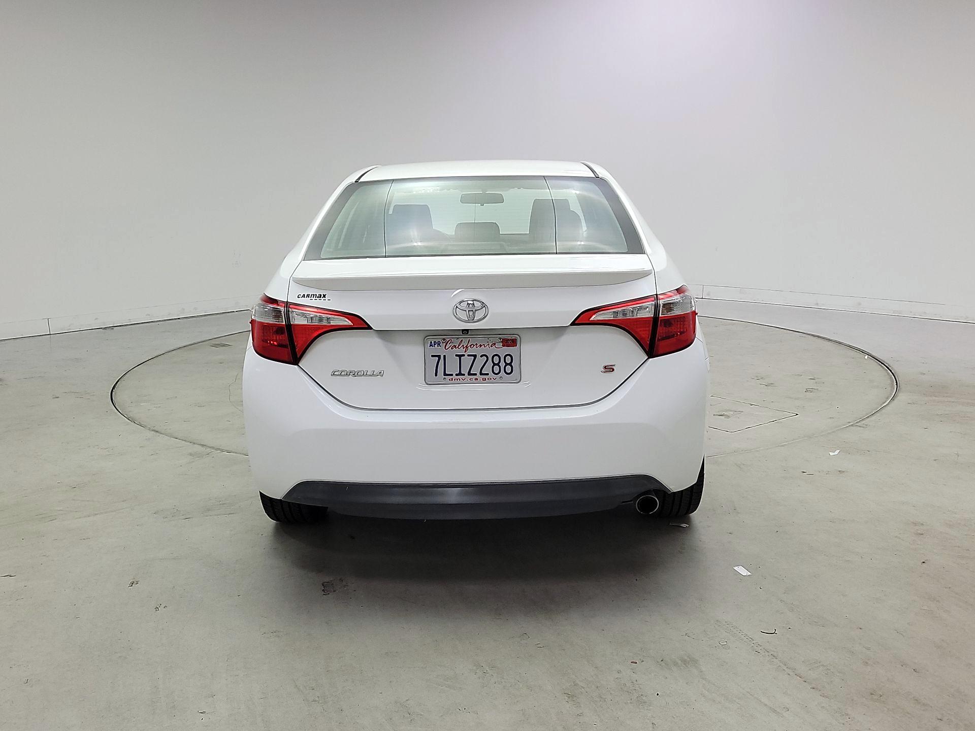 Thumbnail: 2015 Toyota Corolla - 6