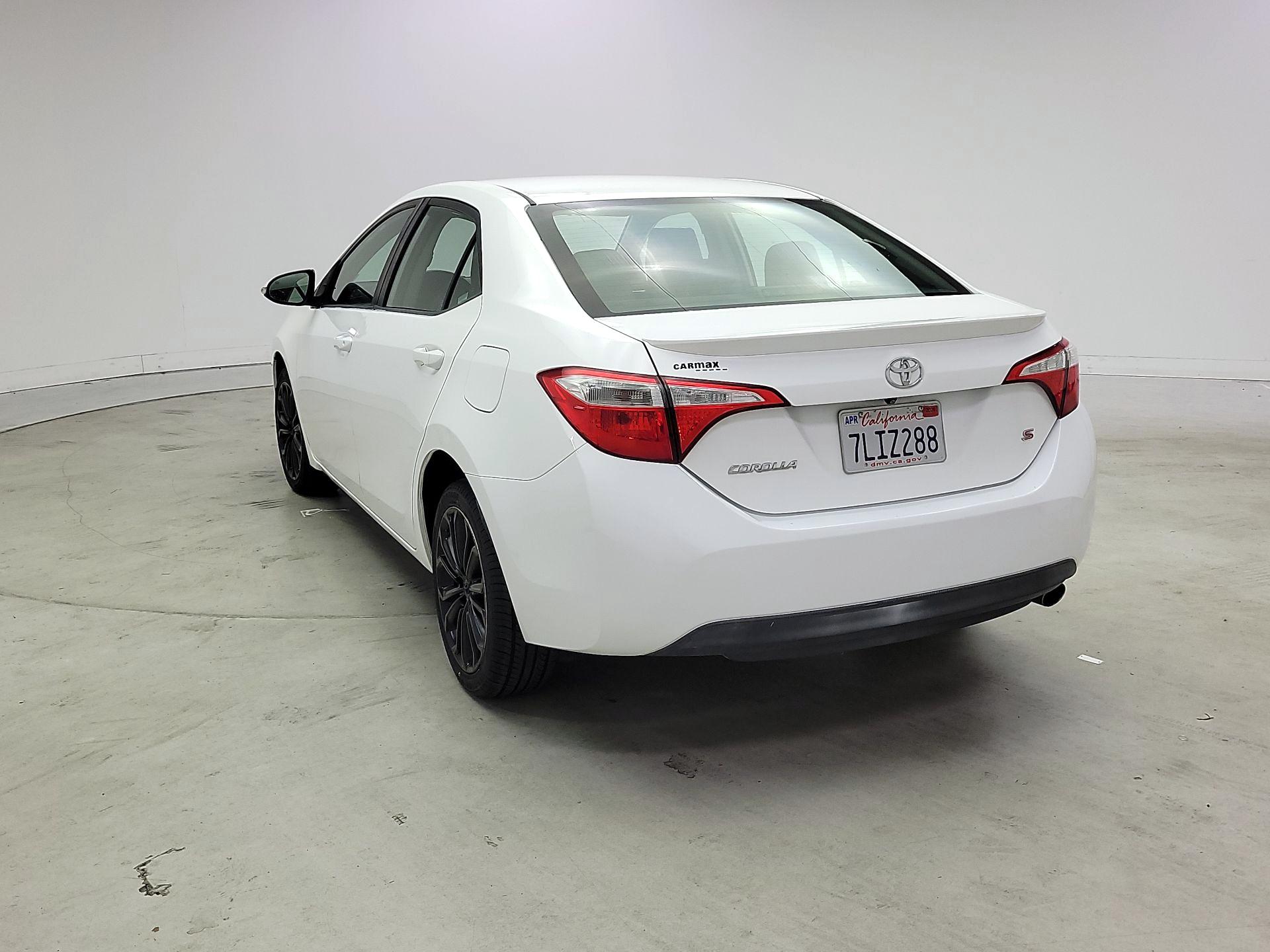 Thumbnail: 2015 Toyota Corolla - 7