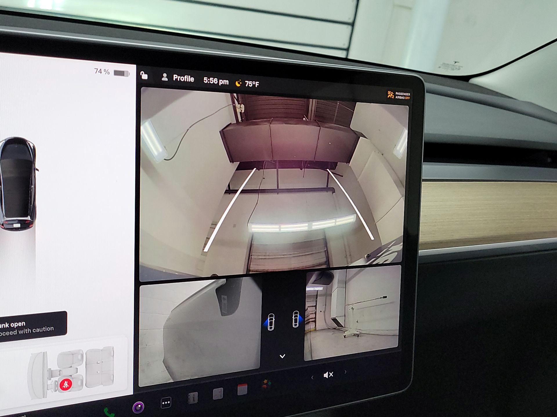 Thumbnail: 2023 Tesla Model 3 - 11