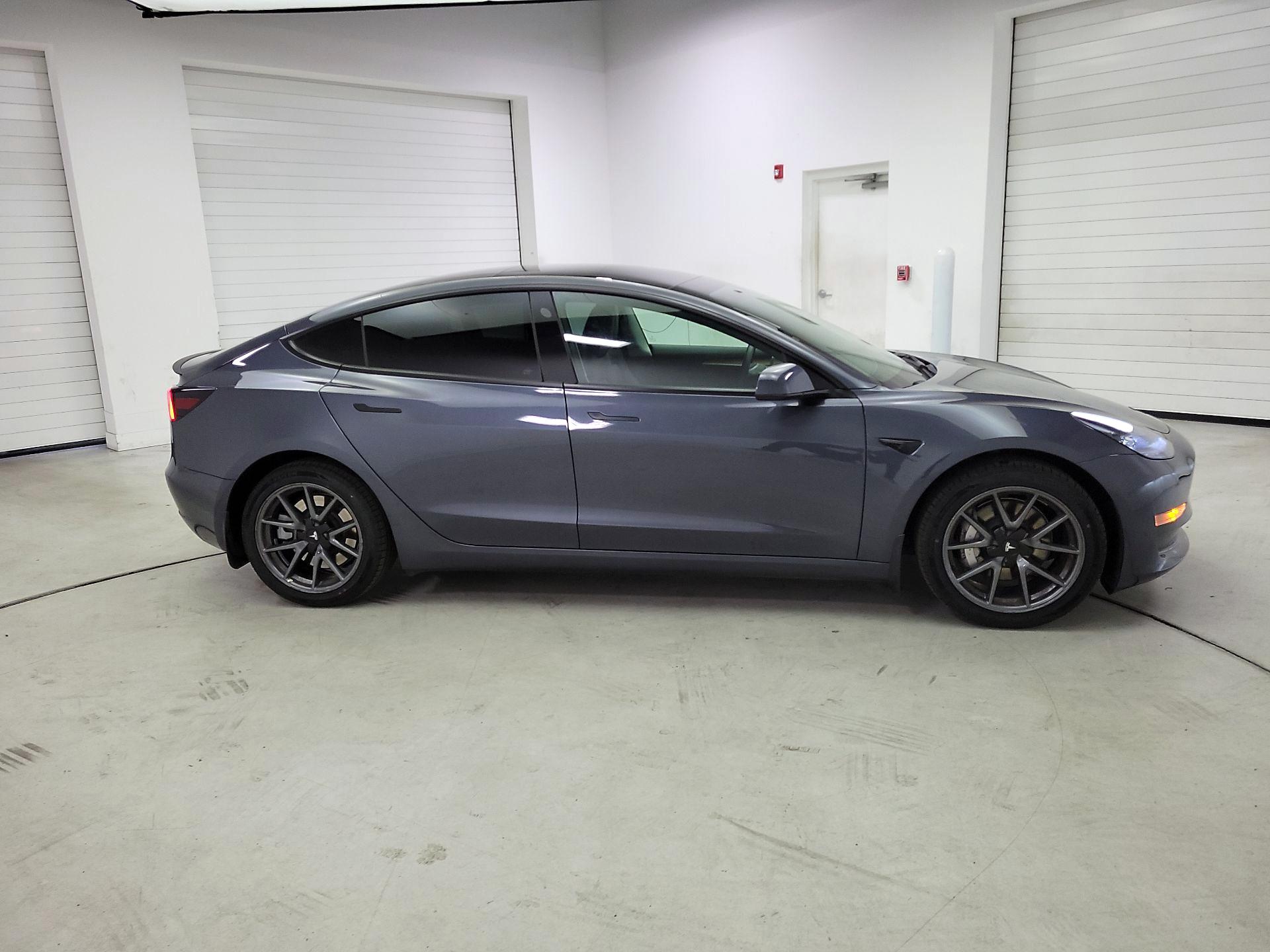 Thumbnail: 2023 Tesla Model 3 - 4