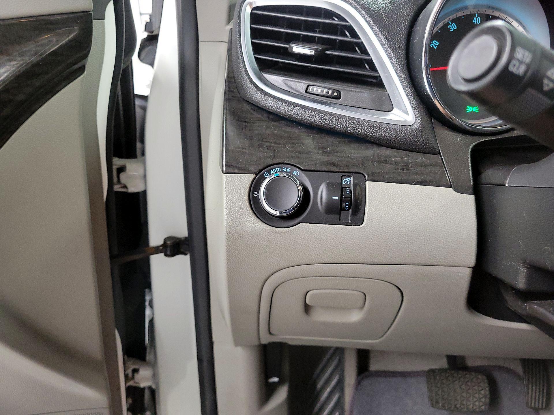 Thumbnail: 2015 Buick Encore - 13