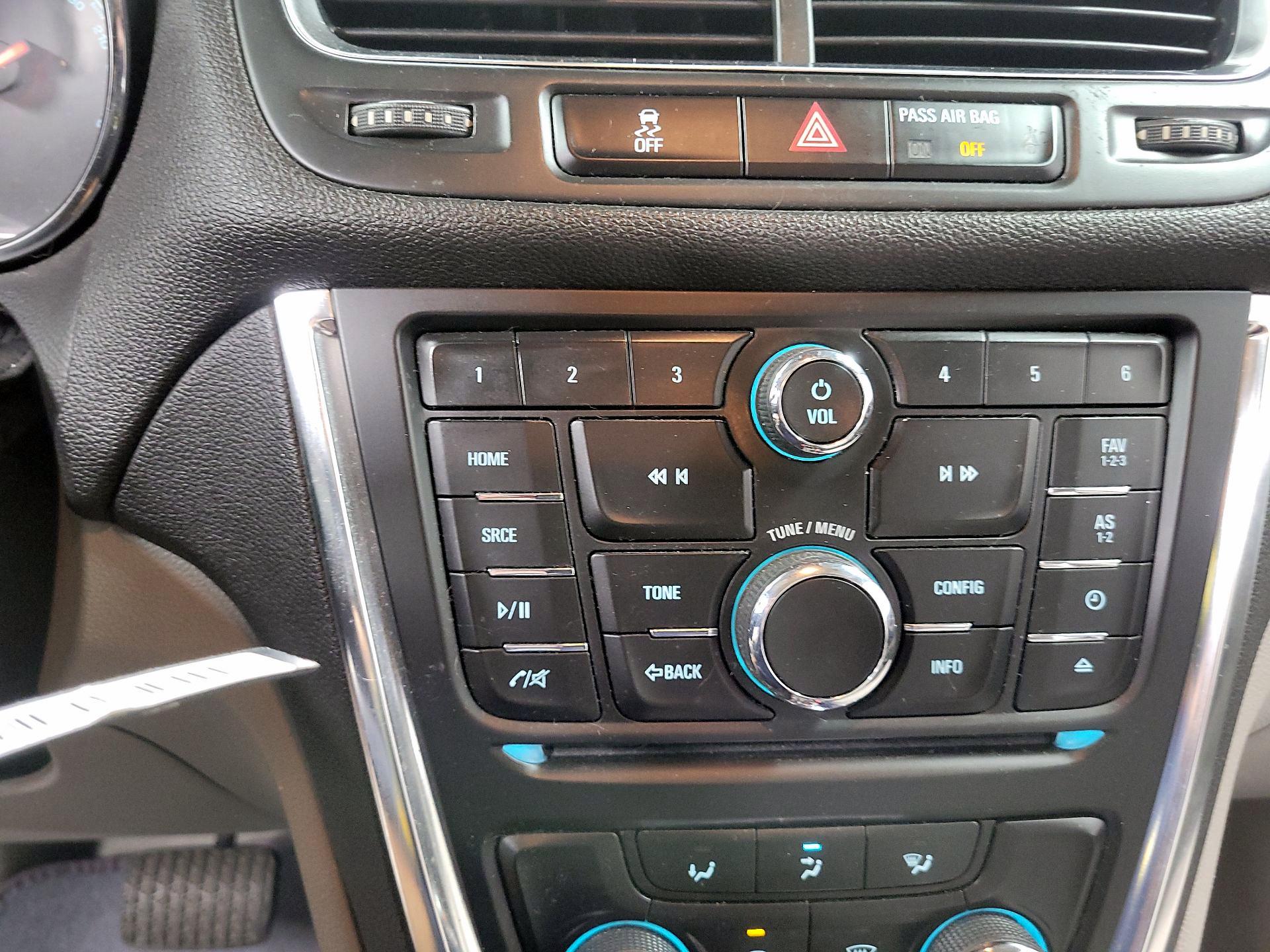 Thumbnail: 2015 Buick Encore - 14