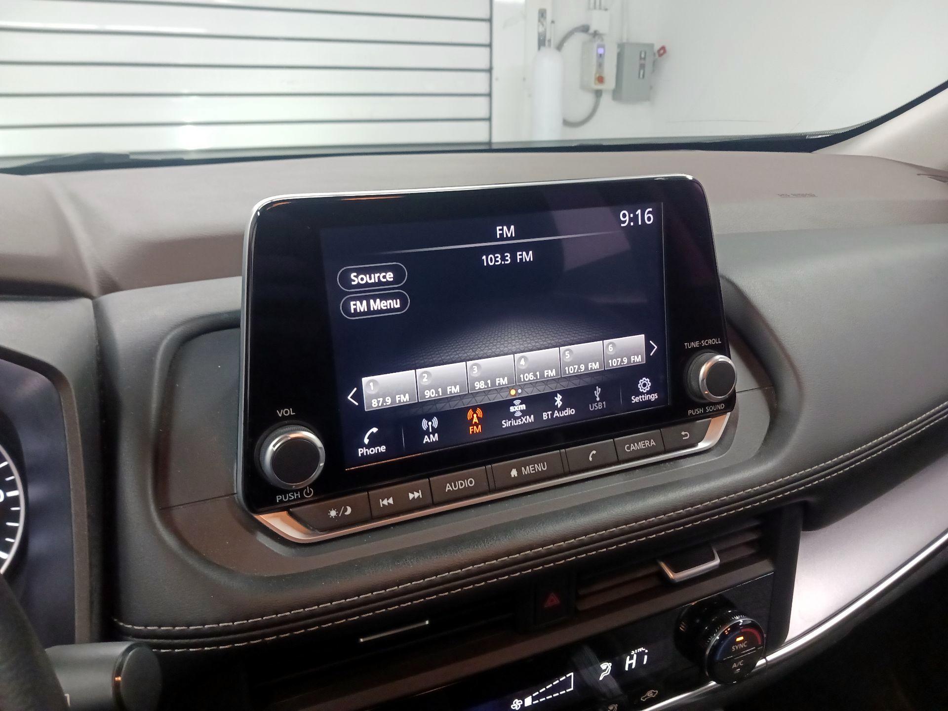 Thumbnail: 2023 Nissan Rogue - 12