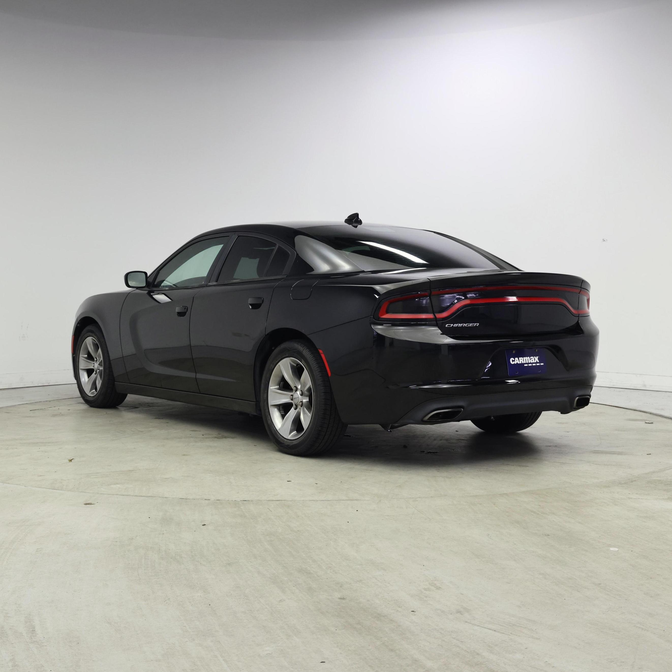 Thumbnail: 2017 Dodge Charger - 2