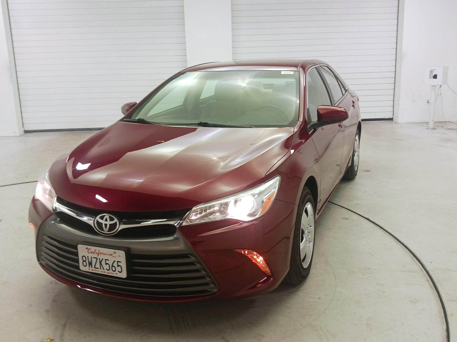 Thumbnail: 2017 Toyota Camry - 3