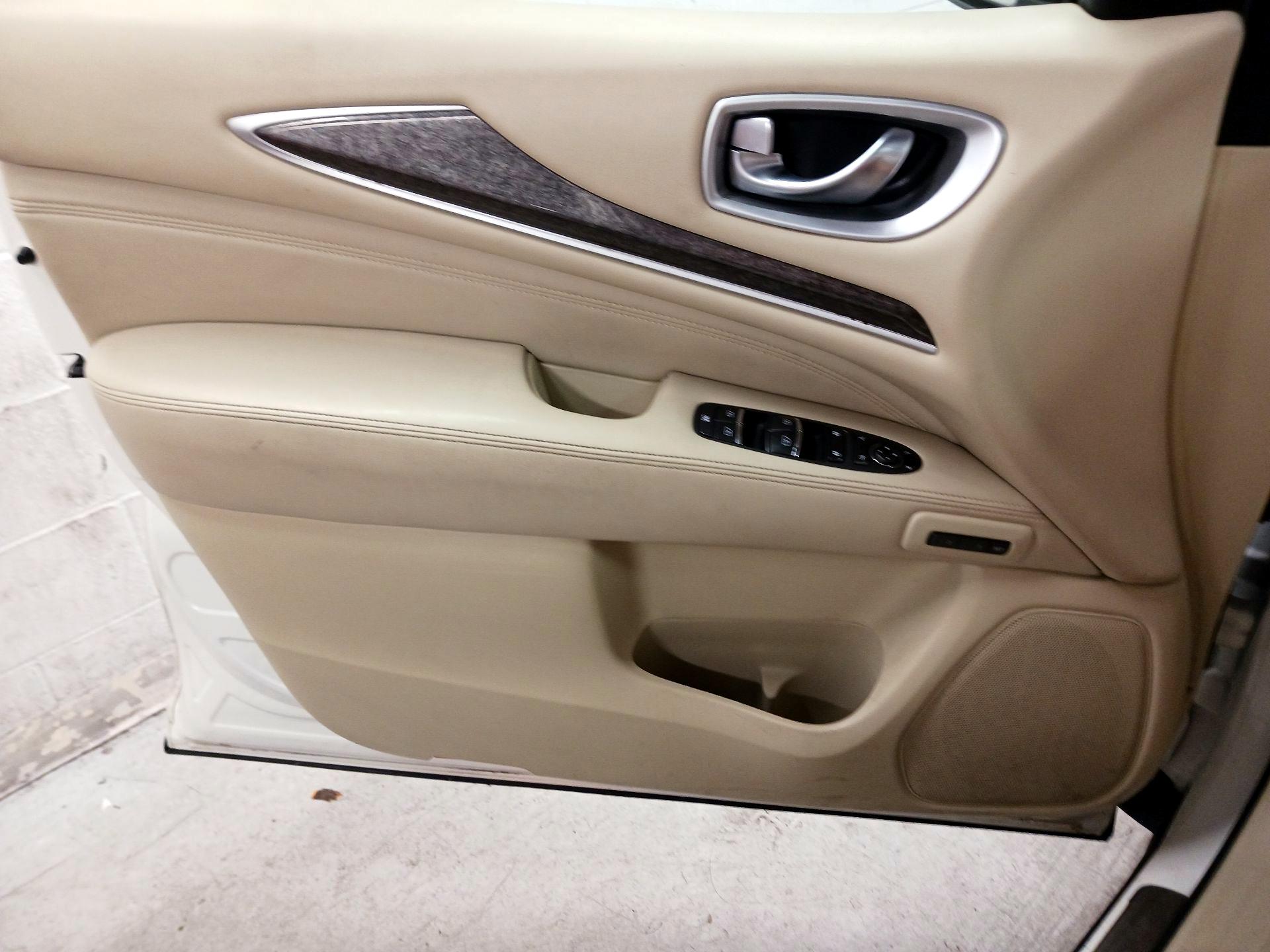 Thumbnail: 2014 INFINITI QX60 - 12