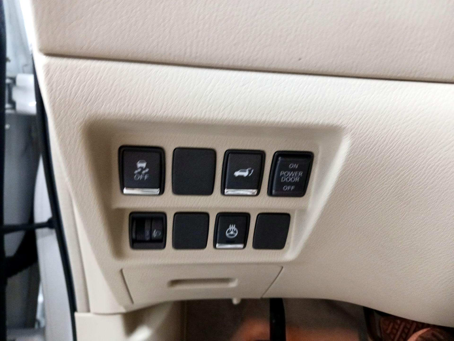 Thumbnail: 2014 INFINITI QX60 - 13