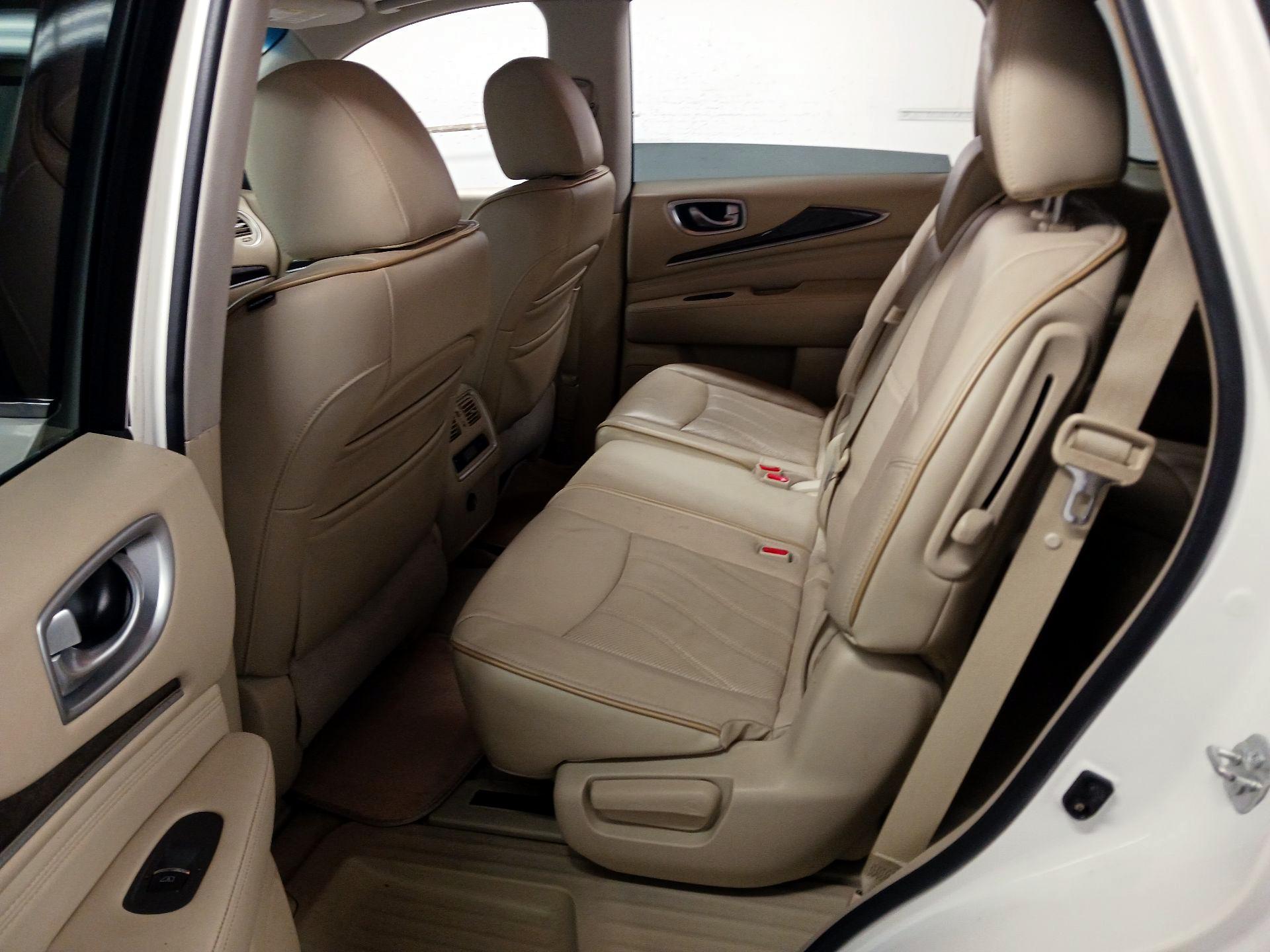 Thumbnail: 2014 INFINITI QX60 - 18