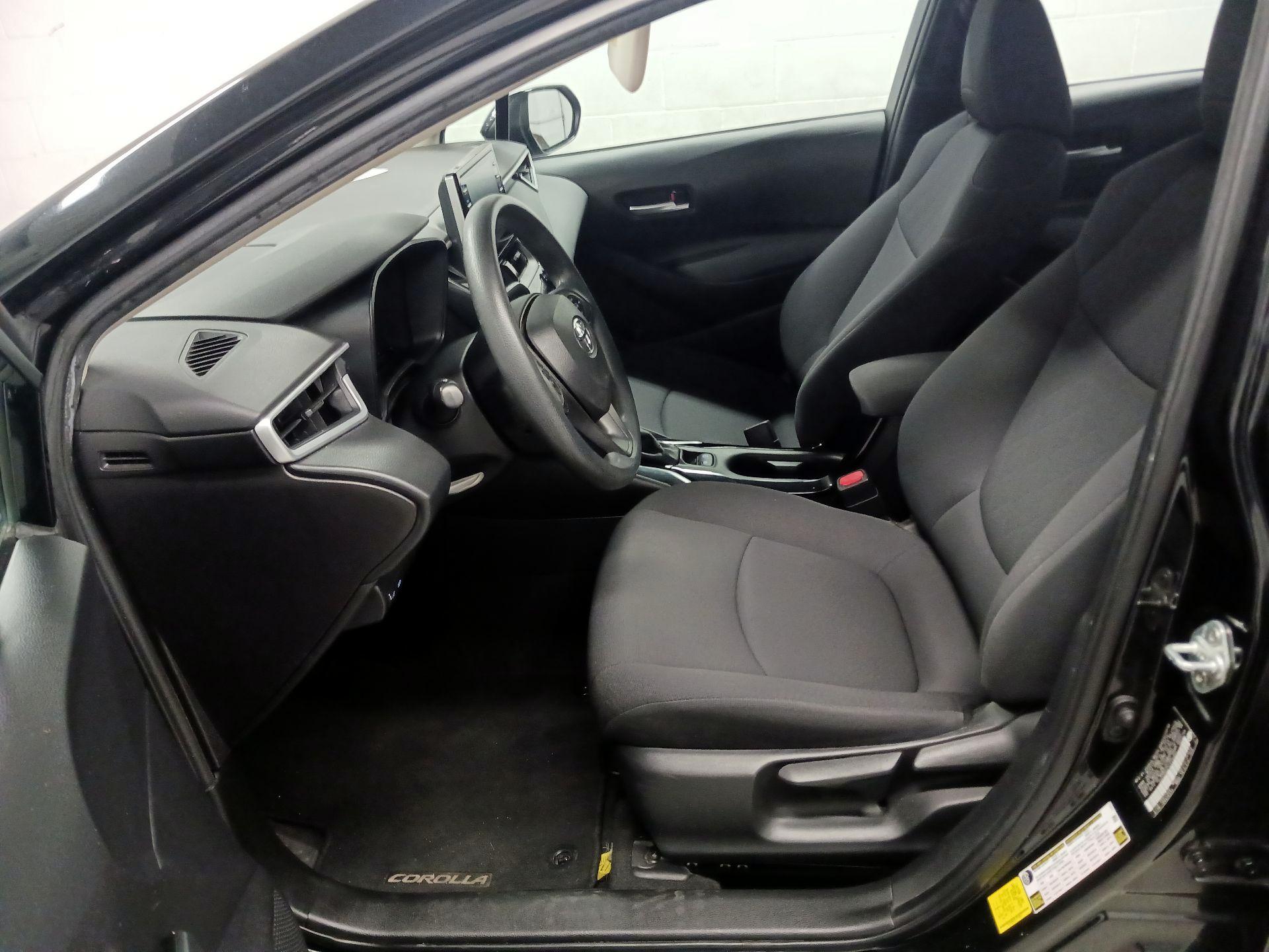 Thumbnail: 2020 Toyota Corolla - 9
