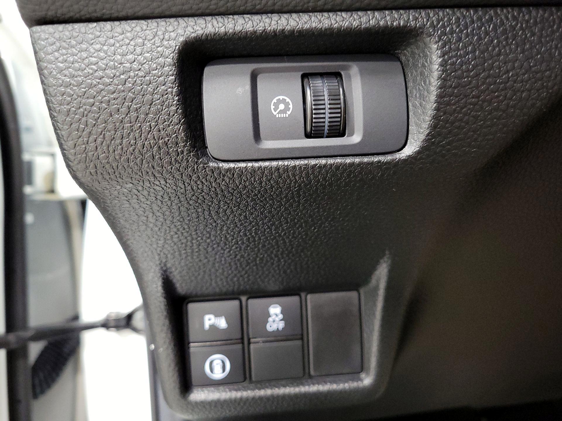 Thumbnail: 2024 Honda Civic - 11