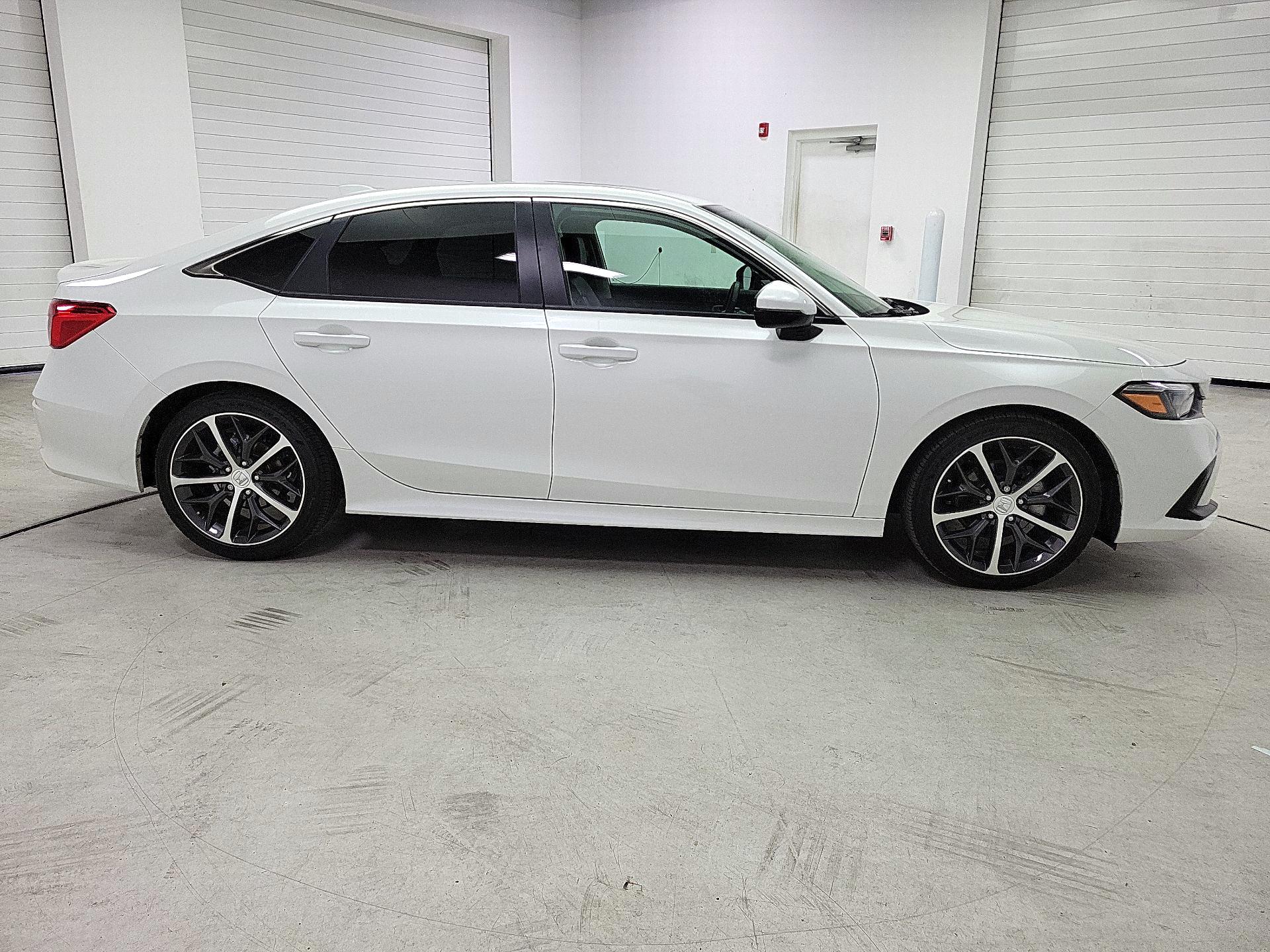 Thumbnail: 2024 Honda Civic - 4