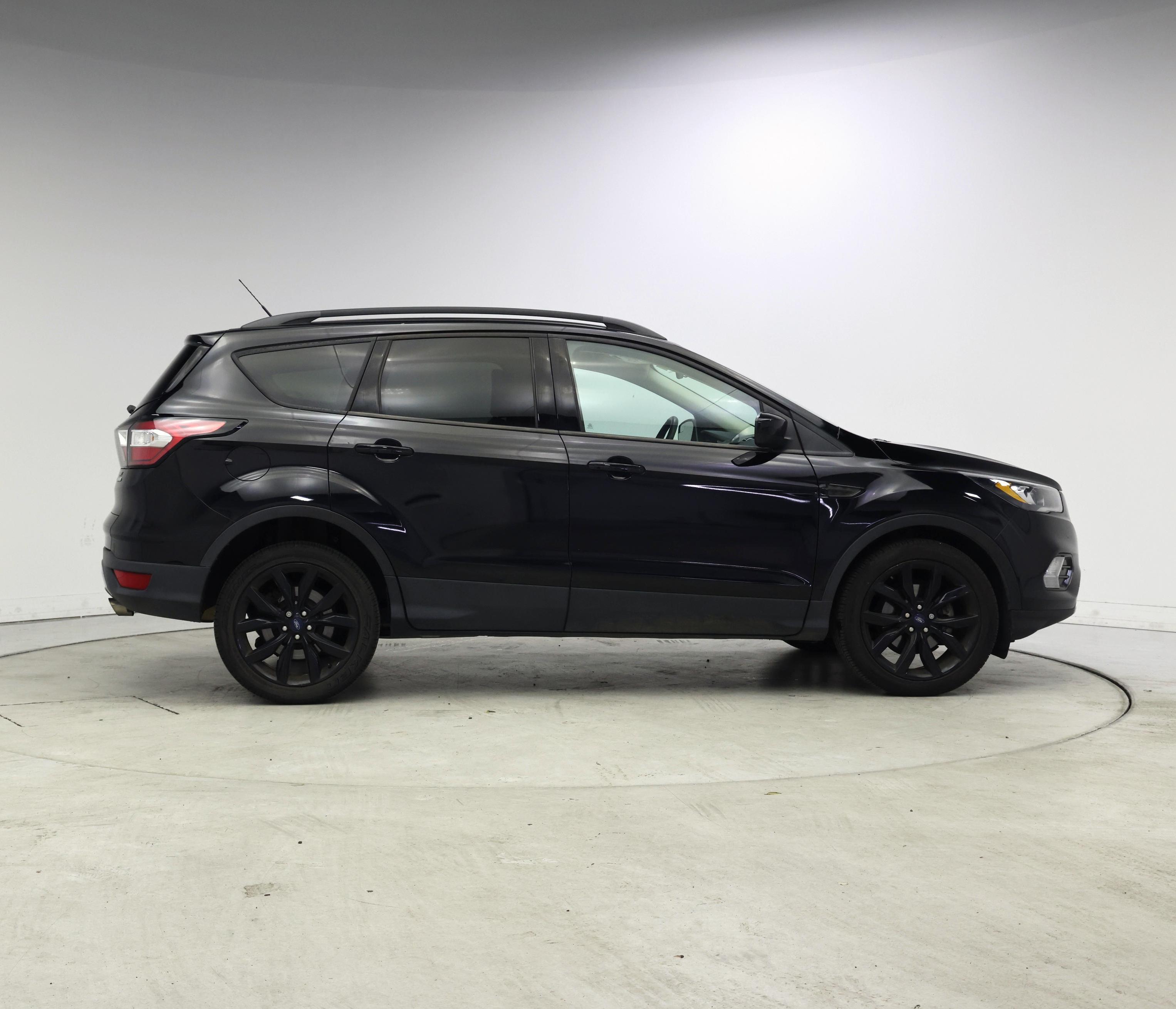 Thumbnail: 2018 Ford Escape - 7