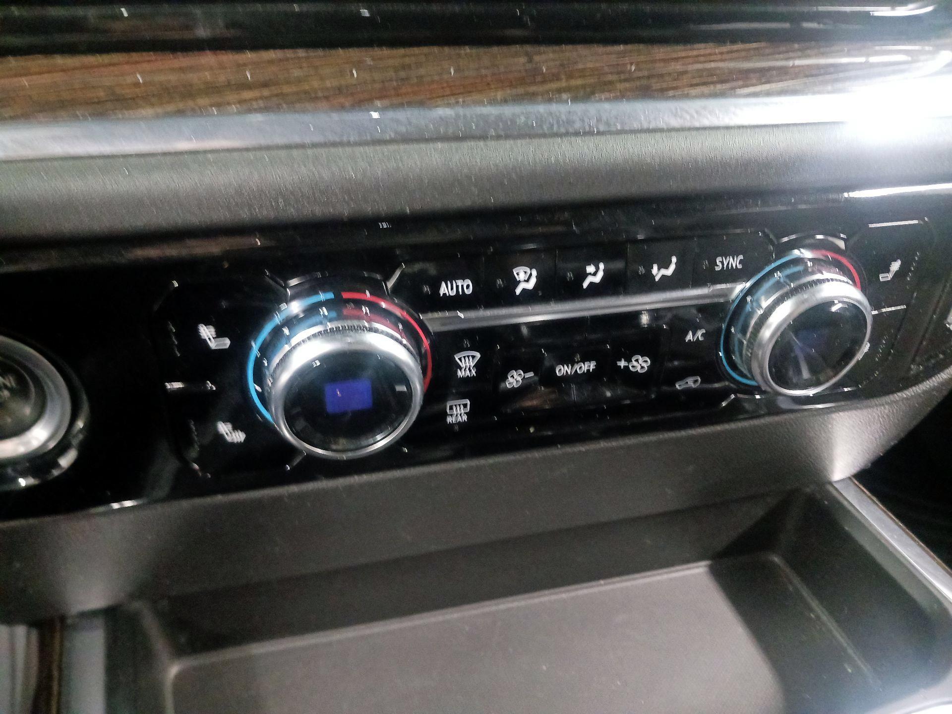 Thumbnail: 2023 GMC Sierra 1500 - 14