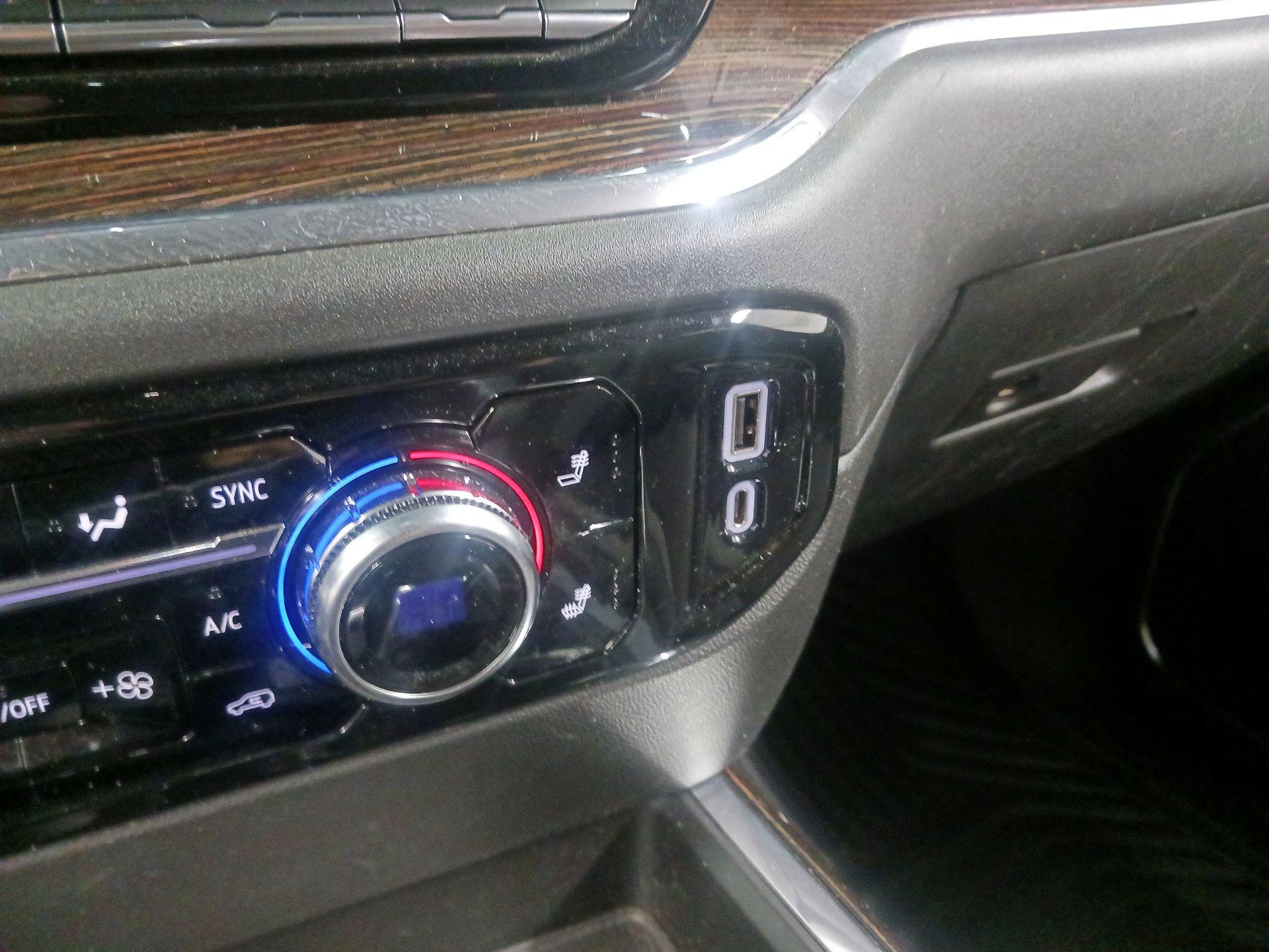 Thumbnail: 2023 GMC Sierra 1500 - 16