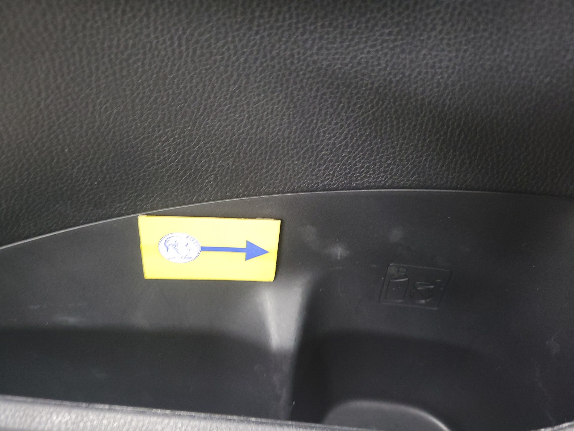 Thumbnail: 2021 Toyota RAV4 - 19