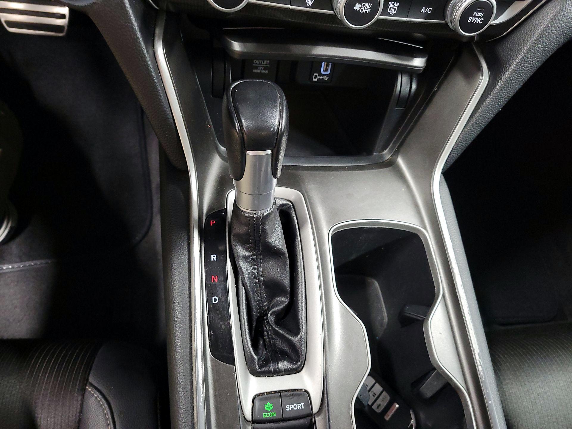 Thumbnail: 2020 Honda Accord - 15
