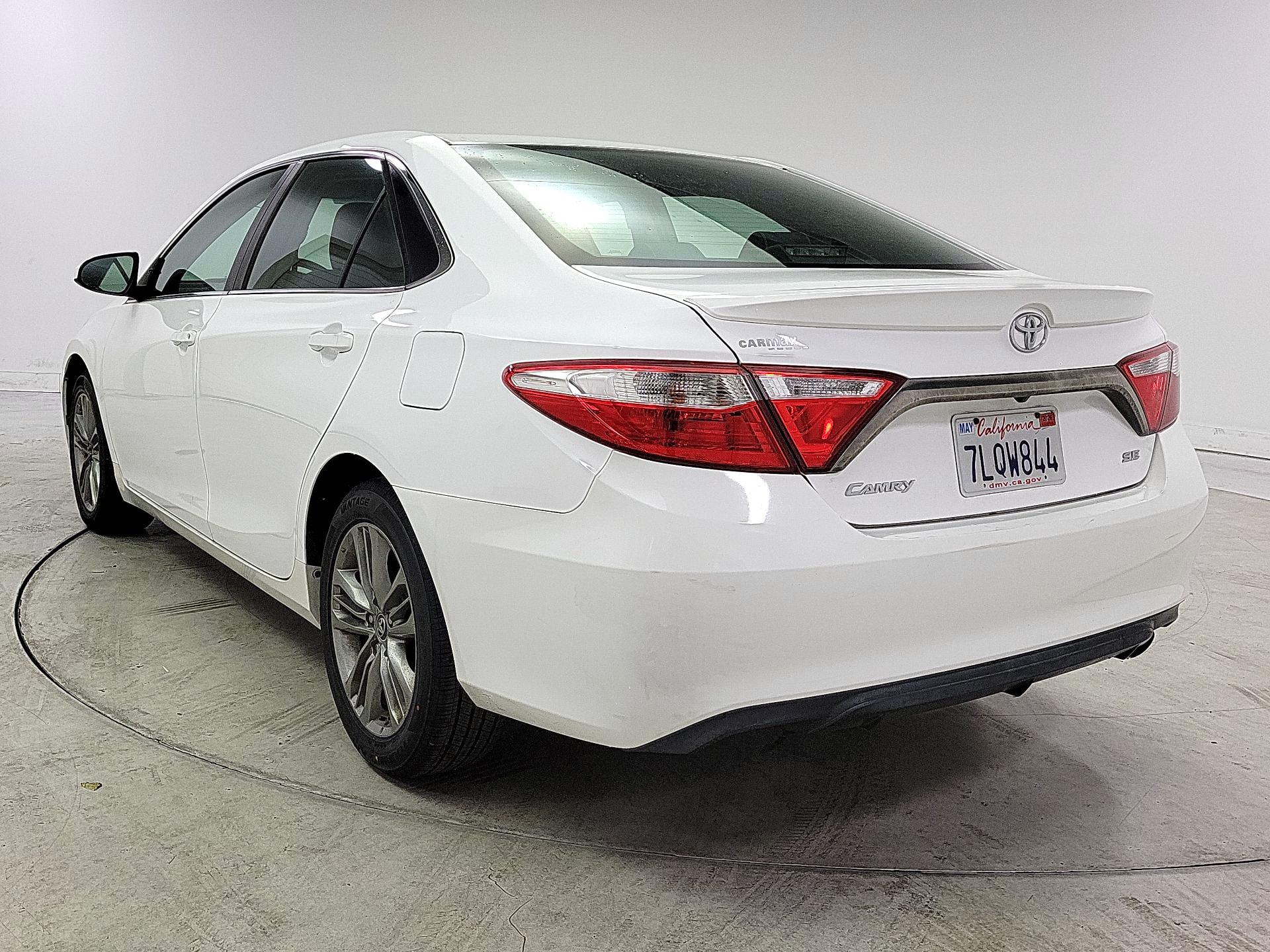 Thumbnail: 2015 Toyota Camry - 7