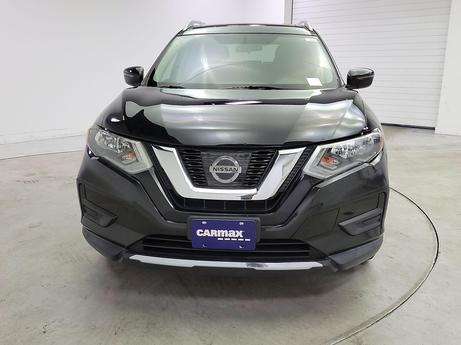 Thumbnail: 2017 Nissan Rogue - 2