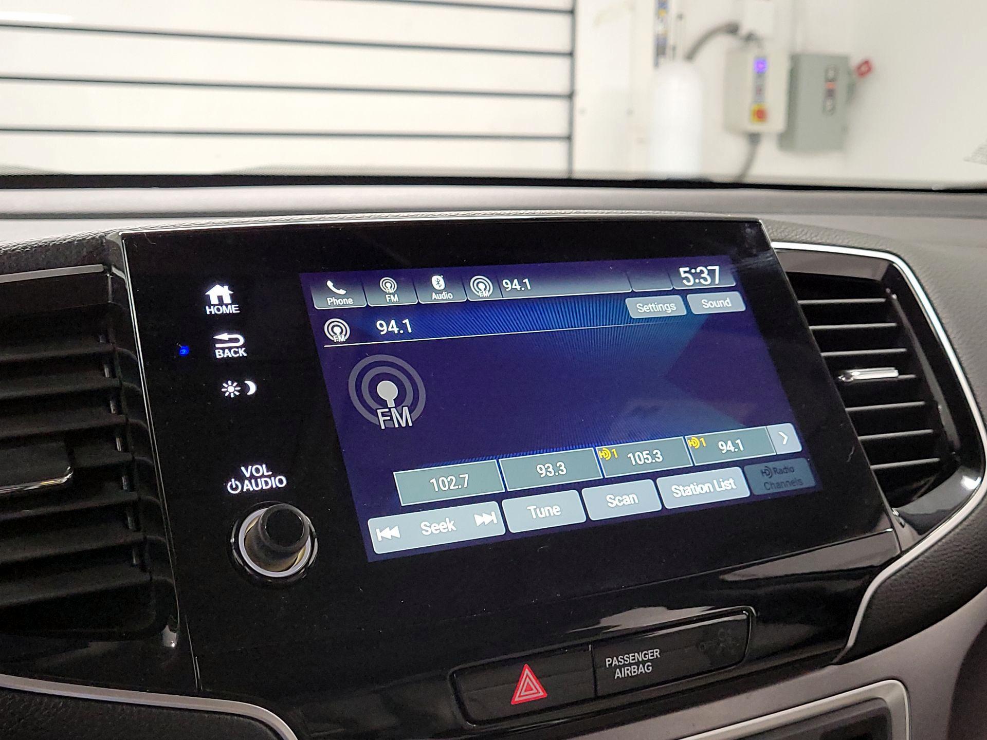 Thumbnail: 2019 Honda Pilot - 15