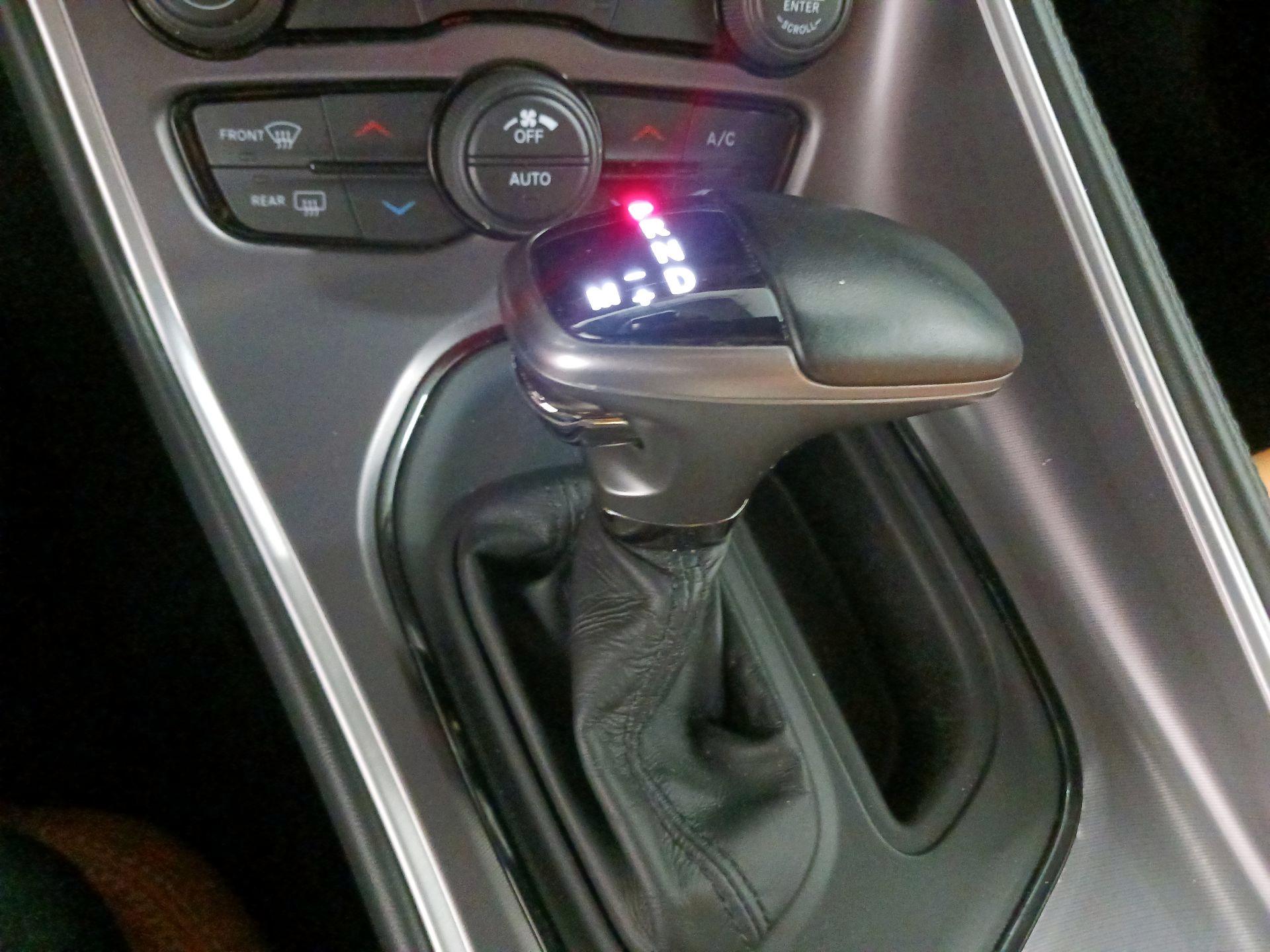 Thumbnail: 2021 Dodge Challenger - 15