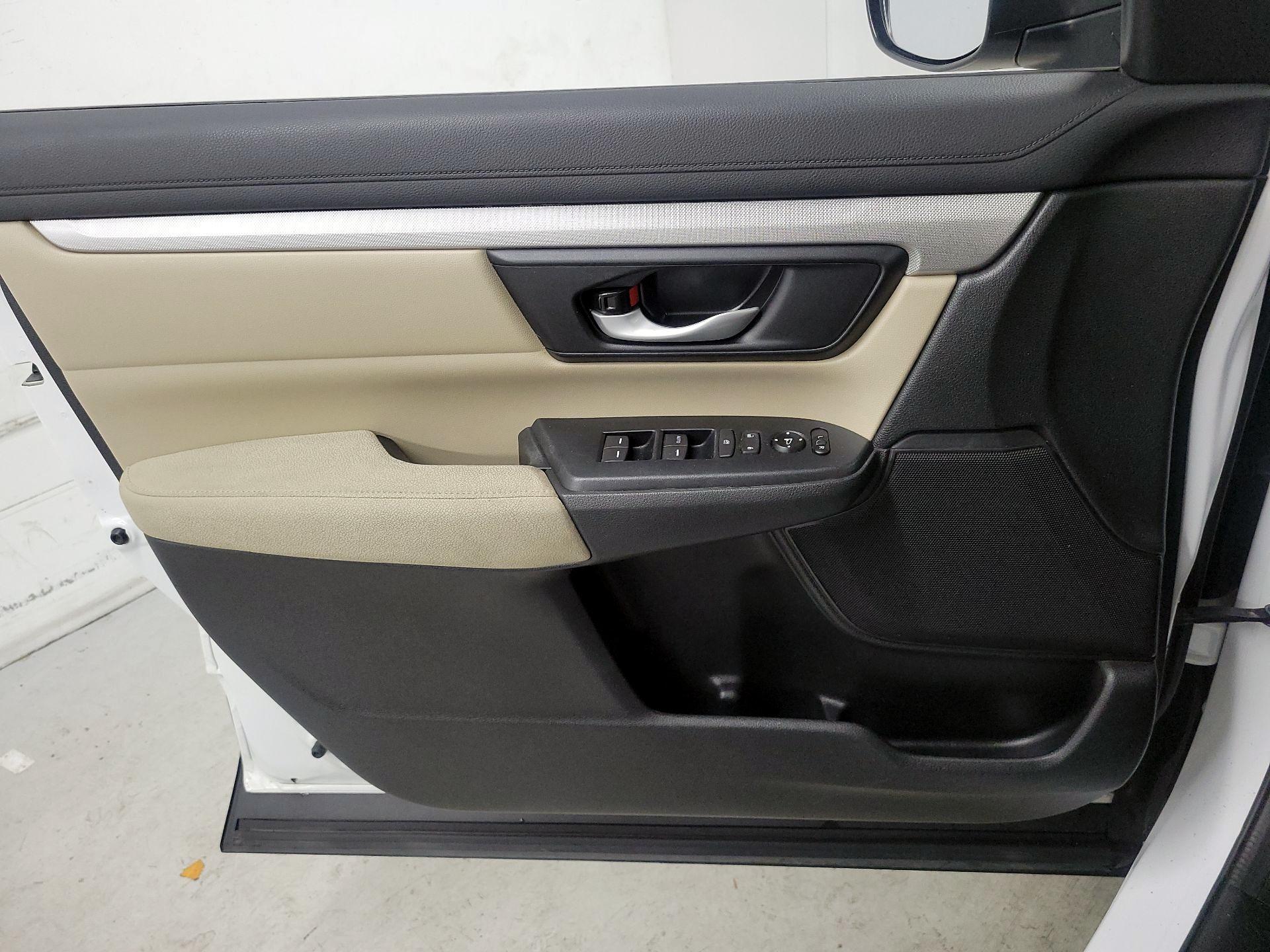 Thumbnail: 2019 Honda CR-V - 12