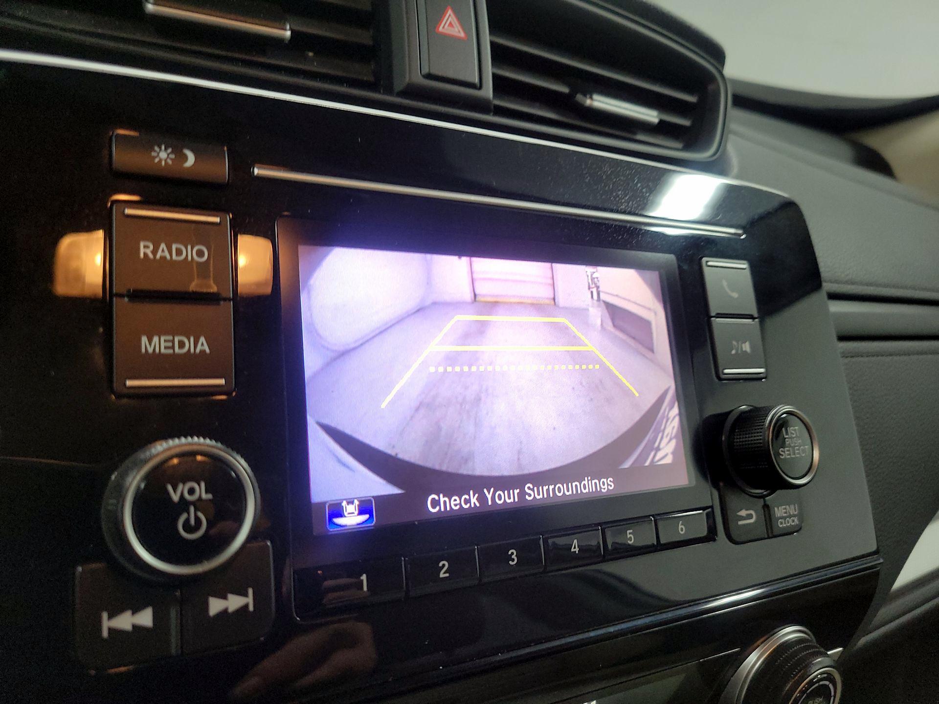 Thumbnail: 2019 Honda CR-V - 14