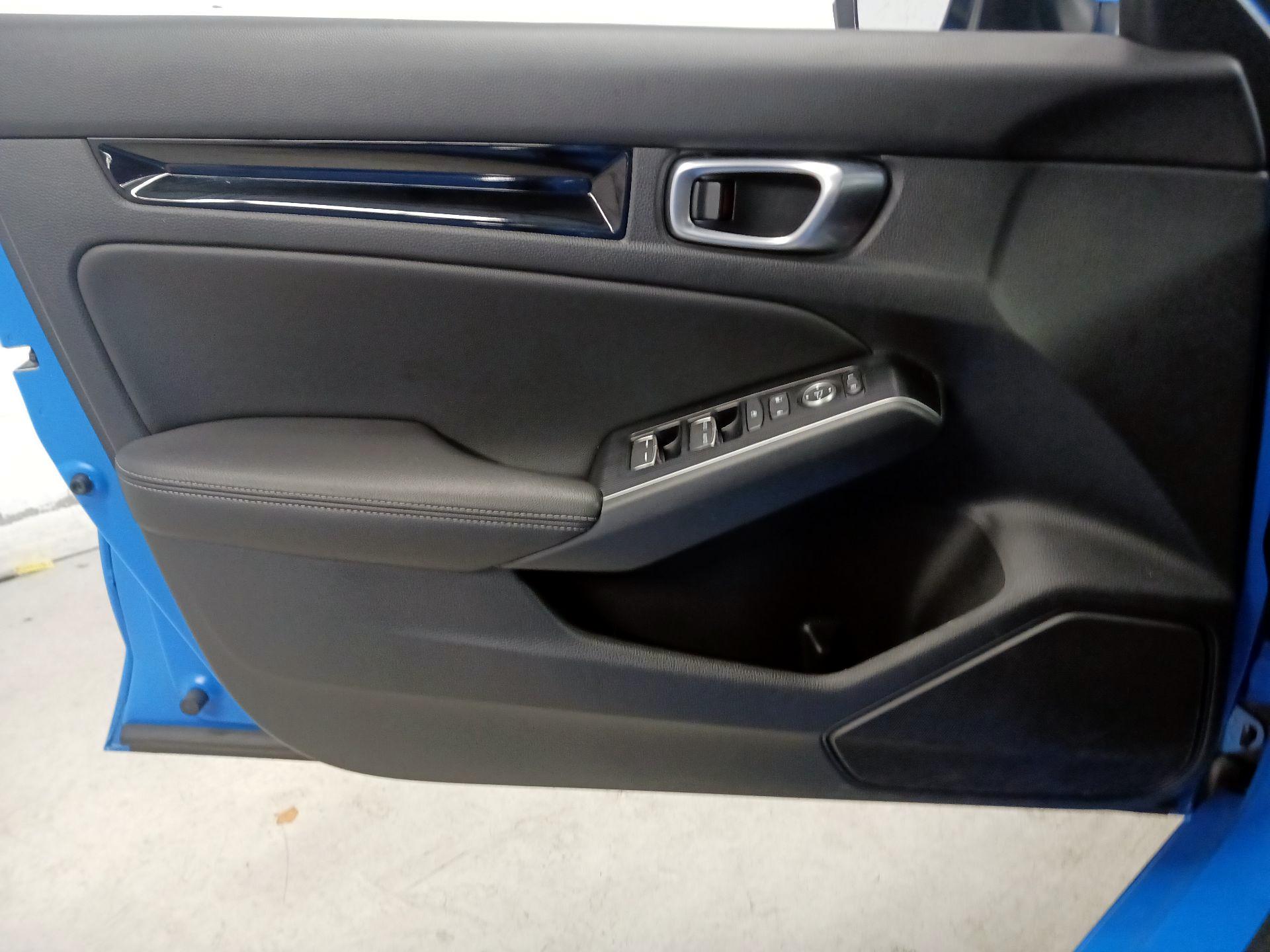 Thumbnail: 2024 Honda Civic - 12