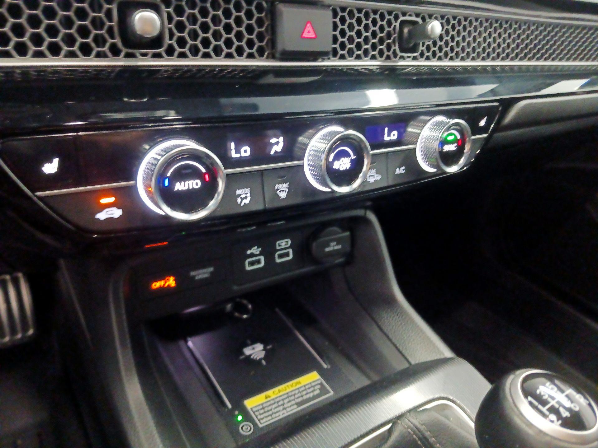 Thumbnail: 2024 Honda Civic - 14