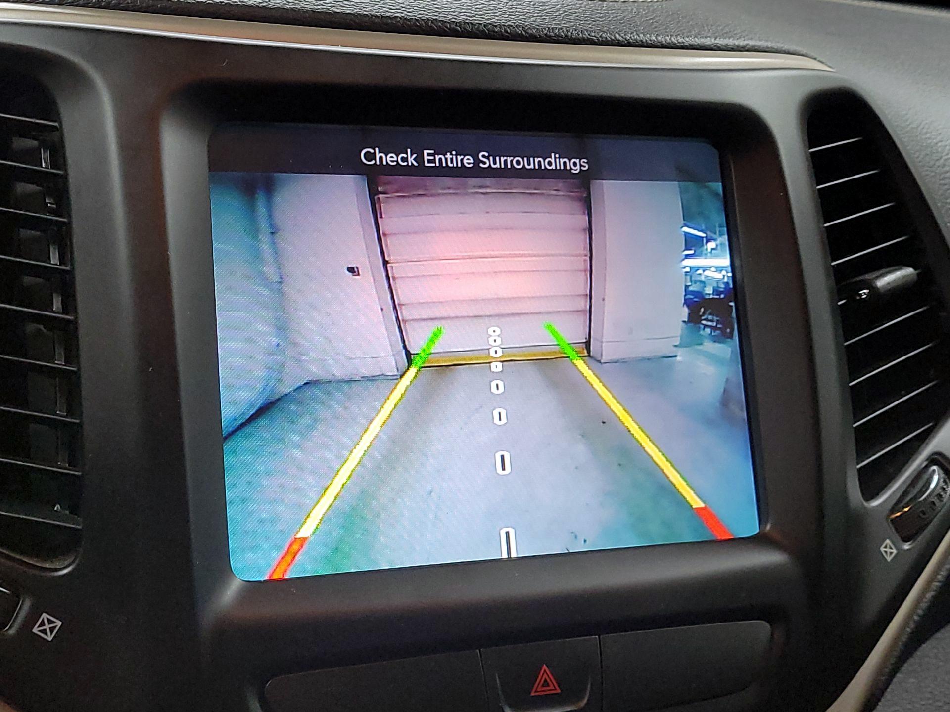 Thumbnail: 2015 Jeep Cherokee - 13