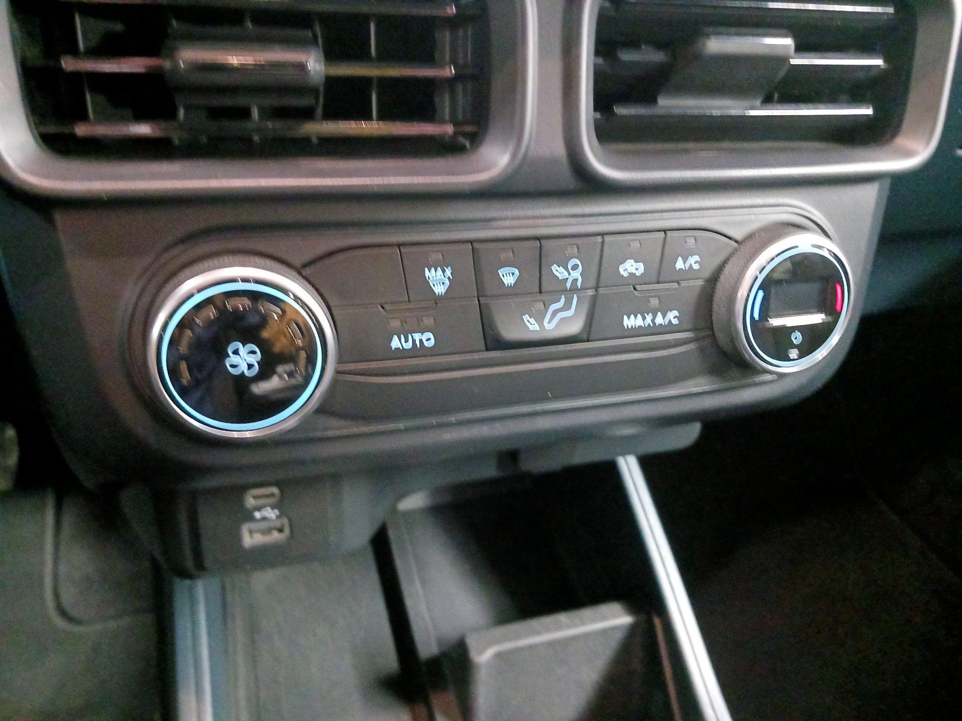 Thumbnail: 2022 Ford Maverick - 16