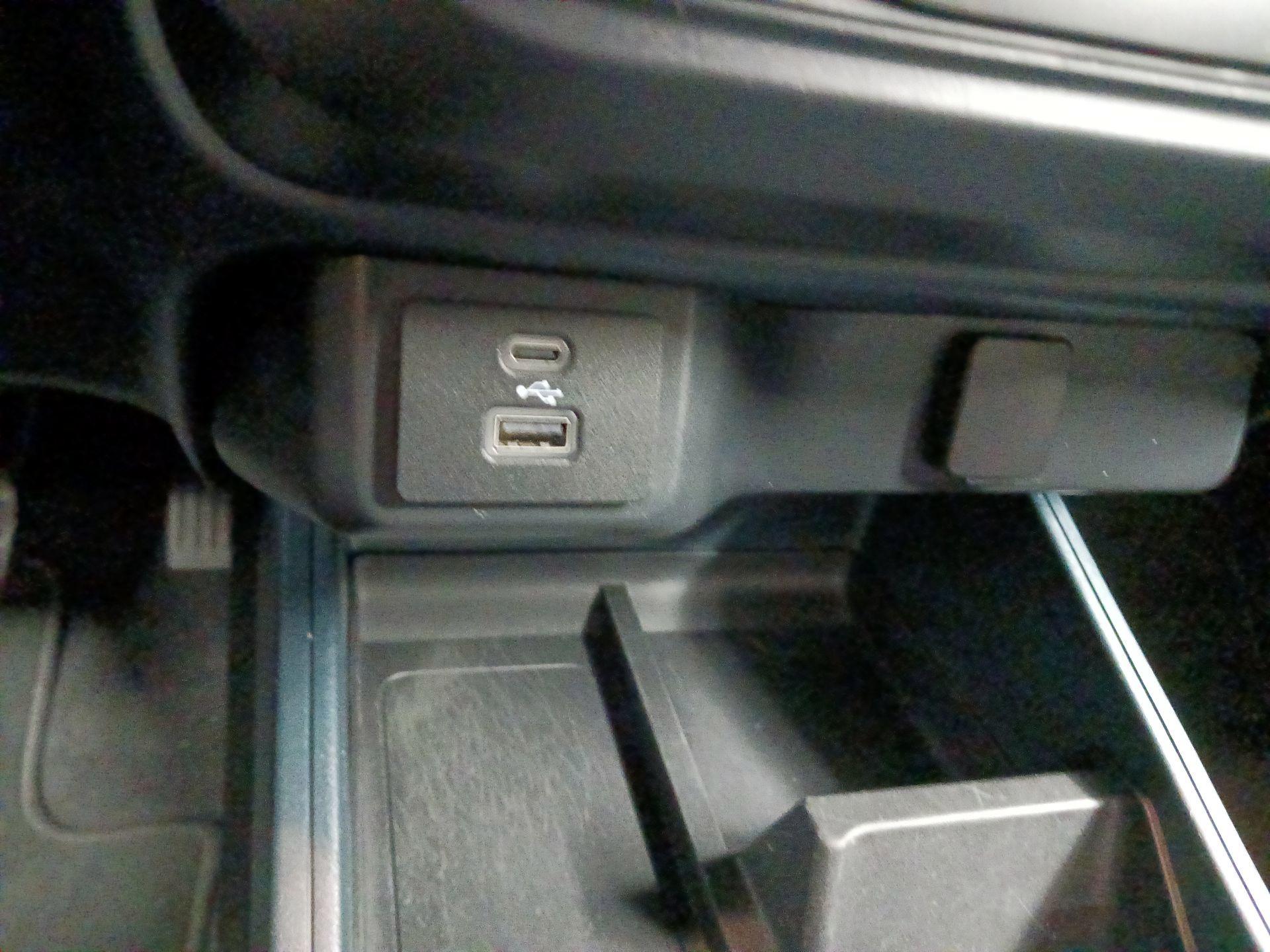 Thumbnail: 2022 Ford Maverick - 18