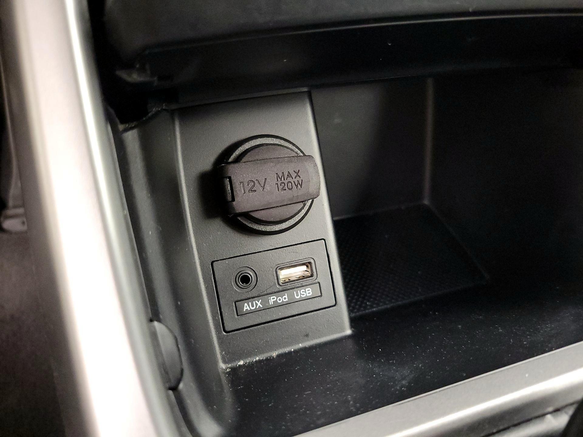 Thumbnail: 2016 Hyundai Elantra - 18