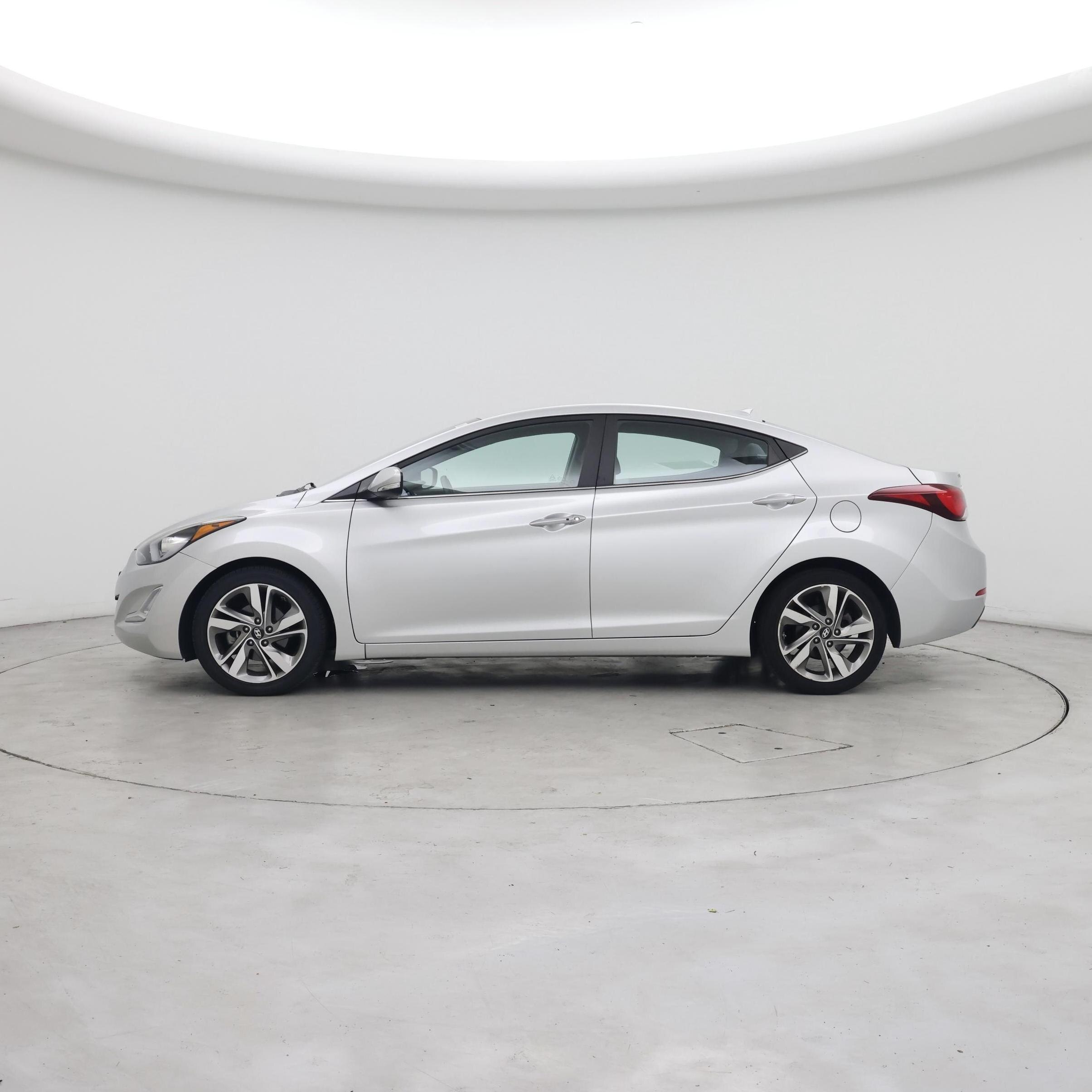 Thumbnail: 2016 Hyundai Elantra - 3