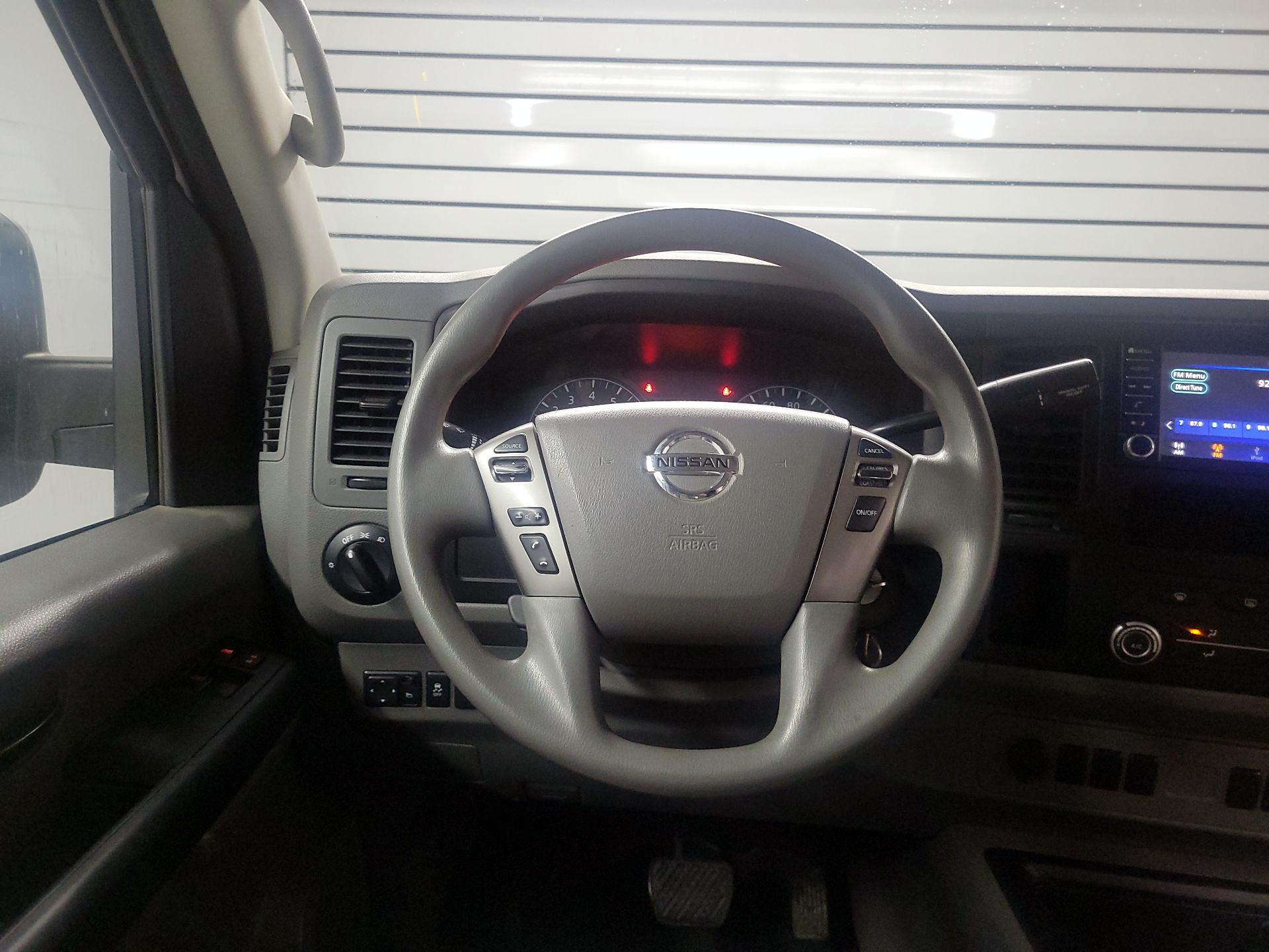 Thumbnail: 2020 Nissan NV - 10