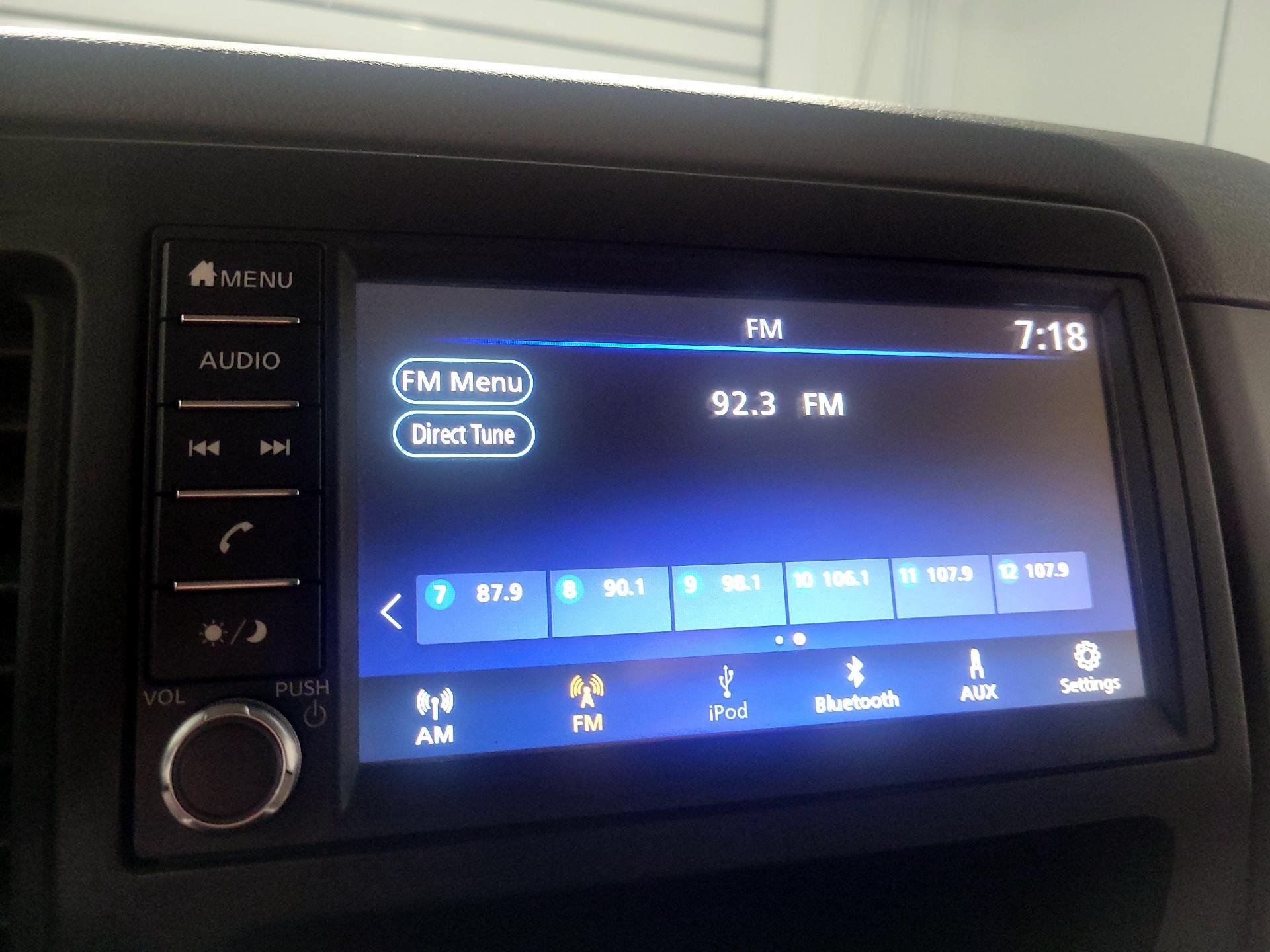 Thumbnail: 2020 Nissan NV - 15