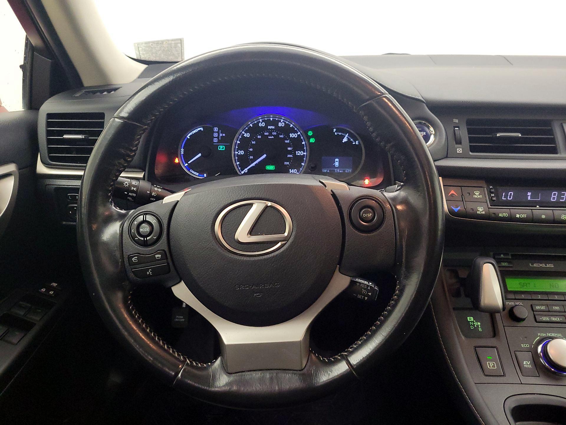 Thumbnail: 2016 Lexus CT - 10