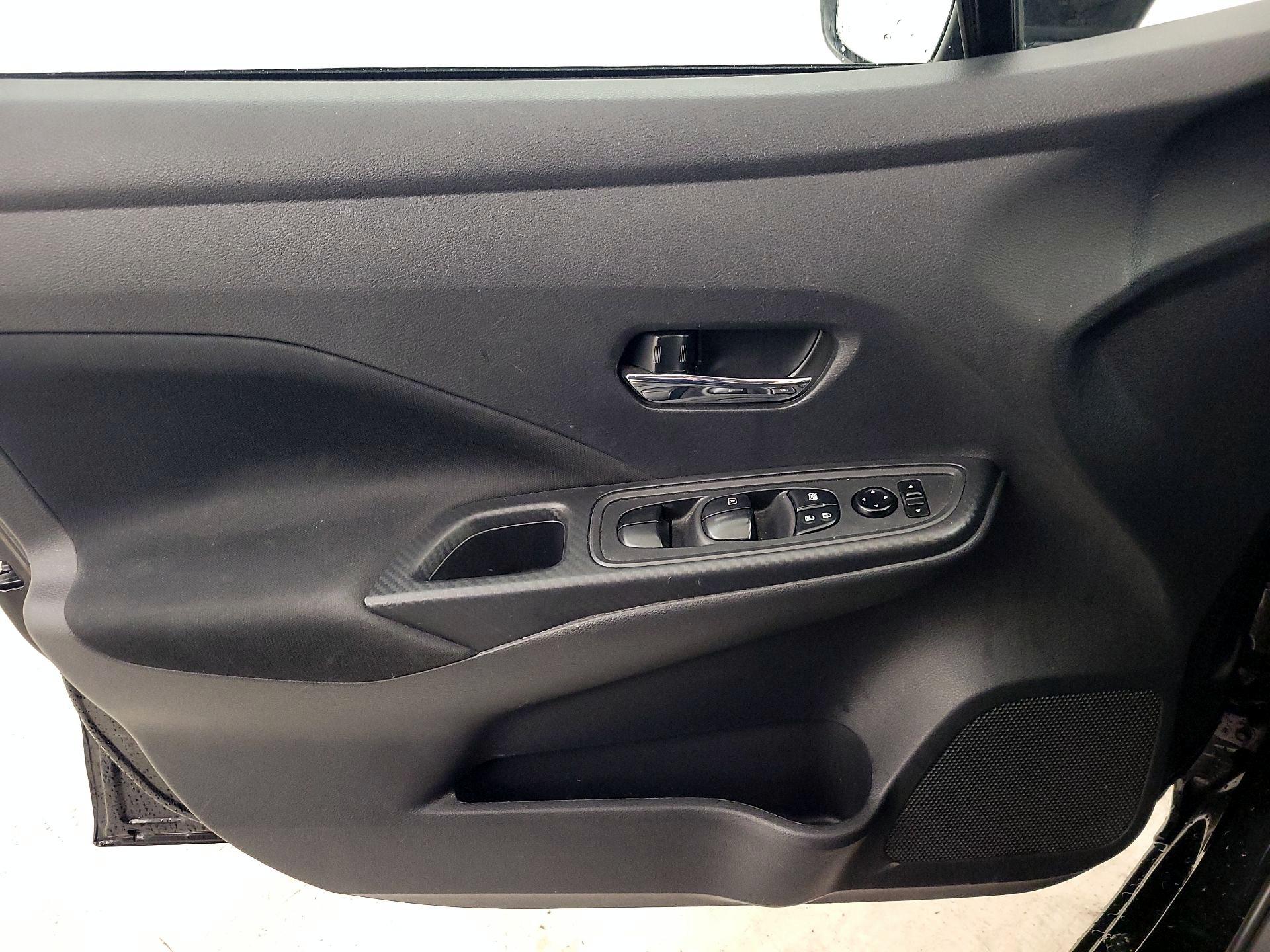 Thumbnail: 2021 Nissan Versa - 12